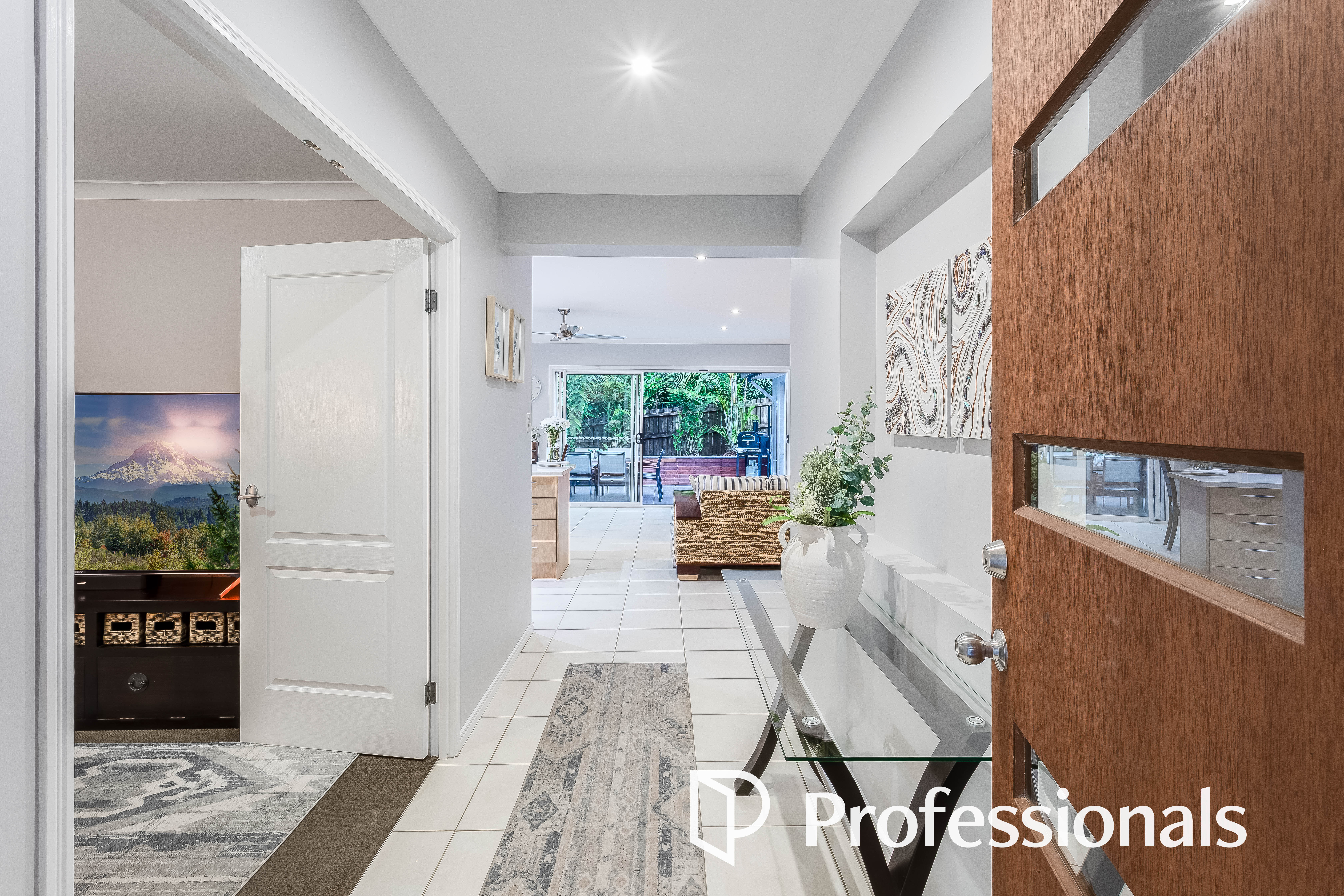 4-bedroom house at 7 Paulette Court, Cashmere, QLD 4500, Moreton Bay, Queensland