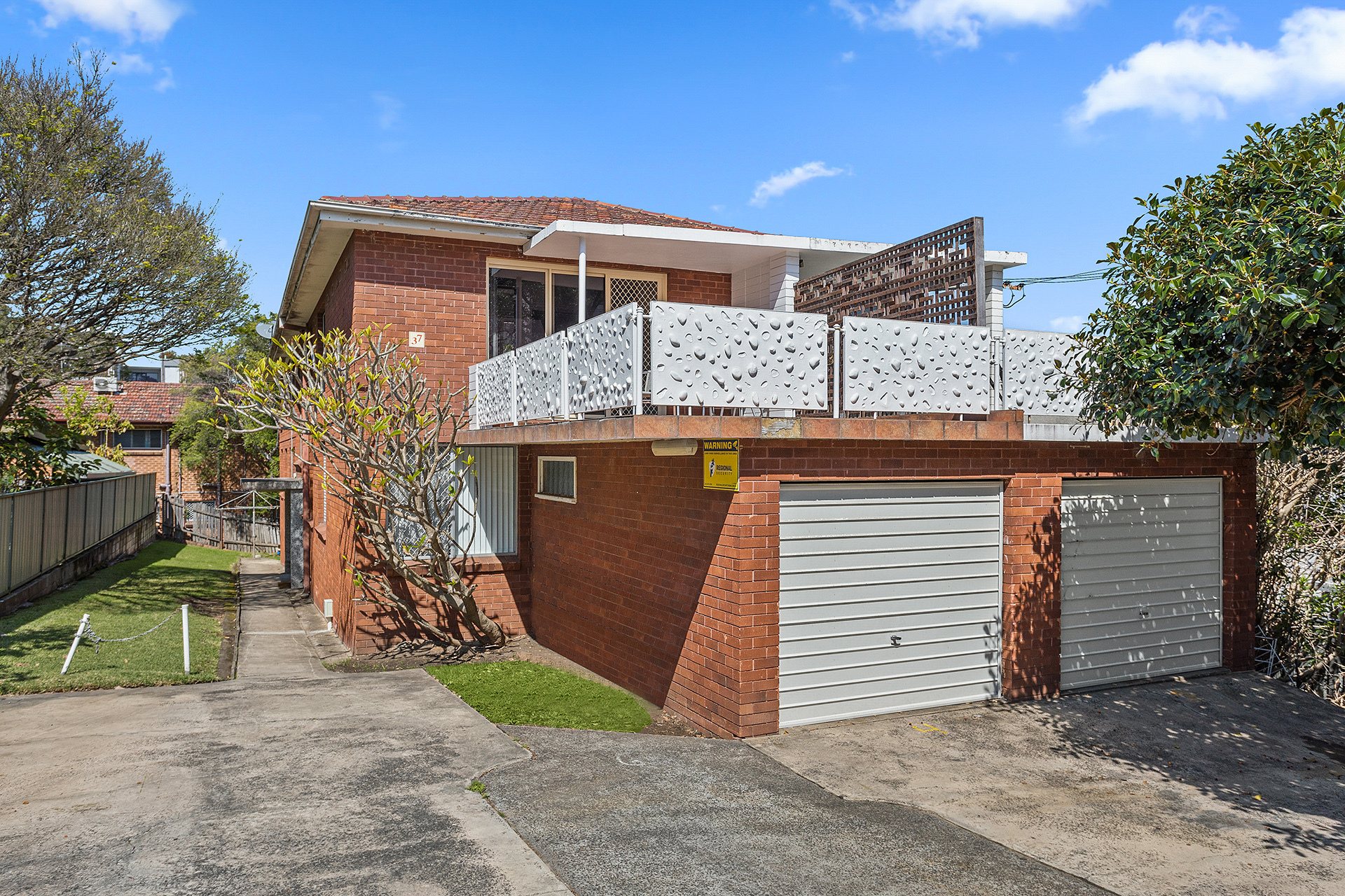 7/37 Edward Street, Wollongong, NSW 2500 - Image 1