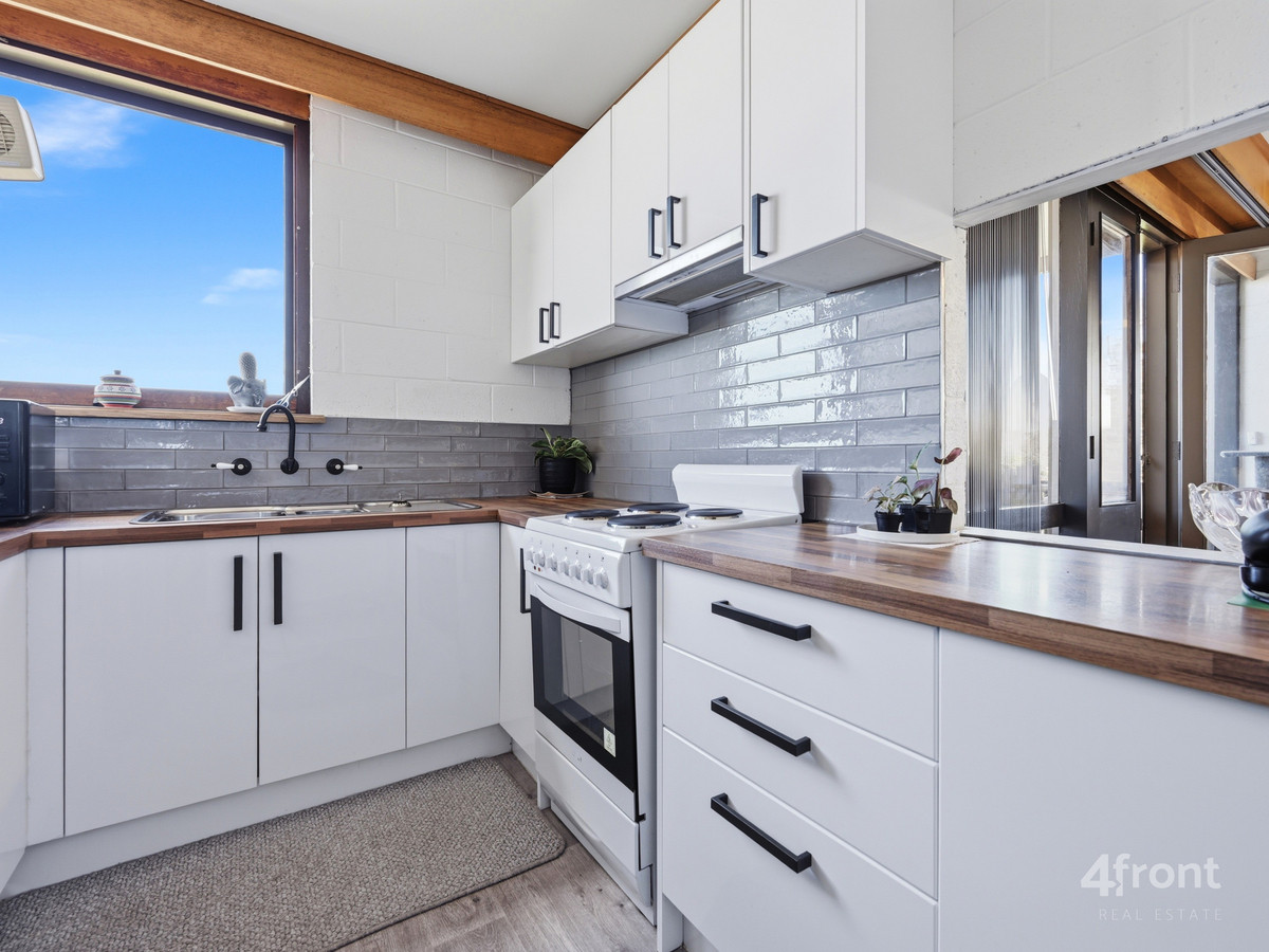 5 8 FENTON STREET, DEVONPORT TAS 7310 - Image 5