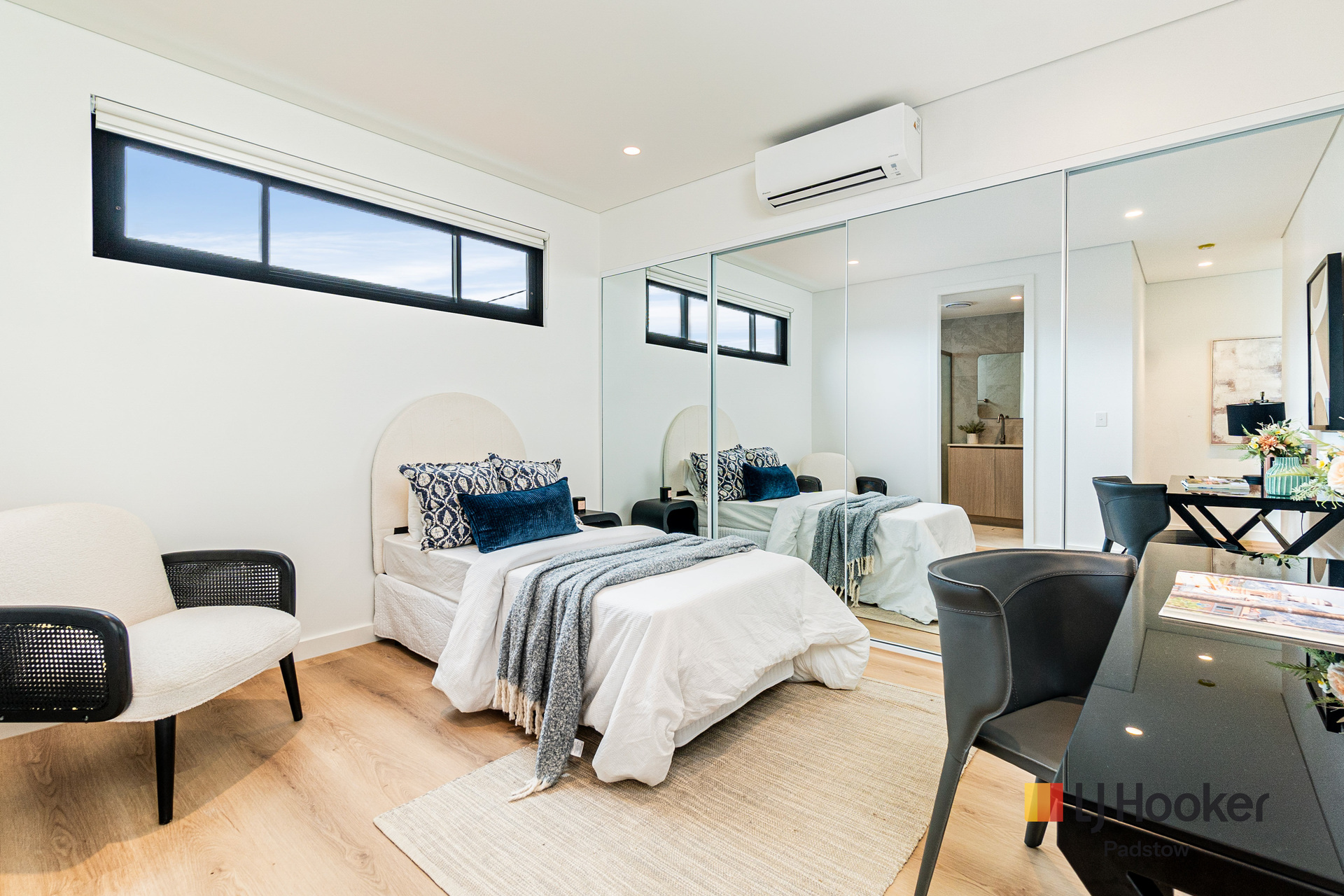 6-bedroom unit at 31 Faraday Road, Padstow, NSW 2211, Canterbury-Bankstown, New South Wales