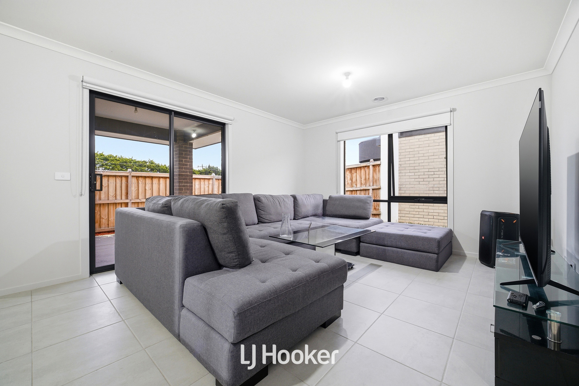 47 Patrobas Loop, Cranbourne East, Vic, 3977 - Image 6
