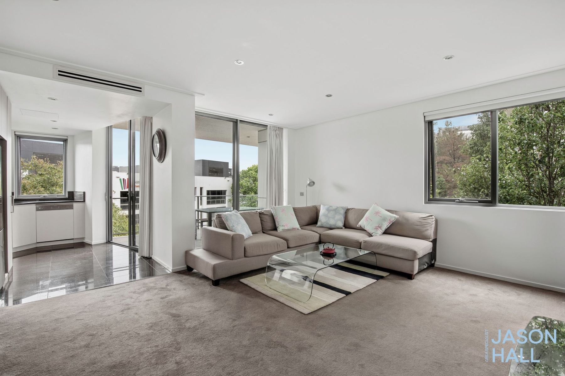 11/15 Coranderrk Street, City, Act, 2601 - Image 2