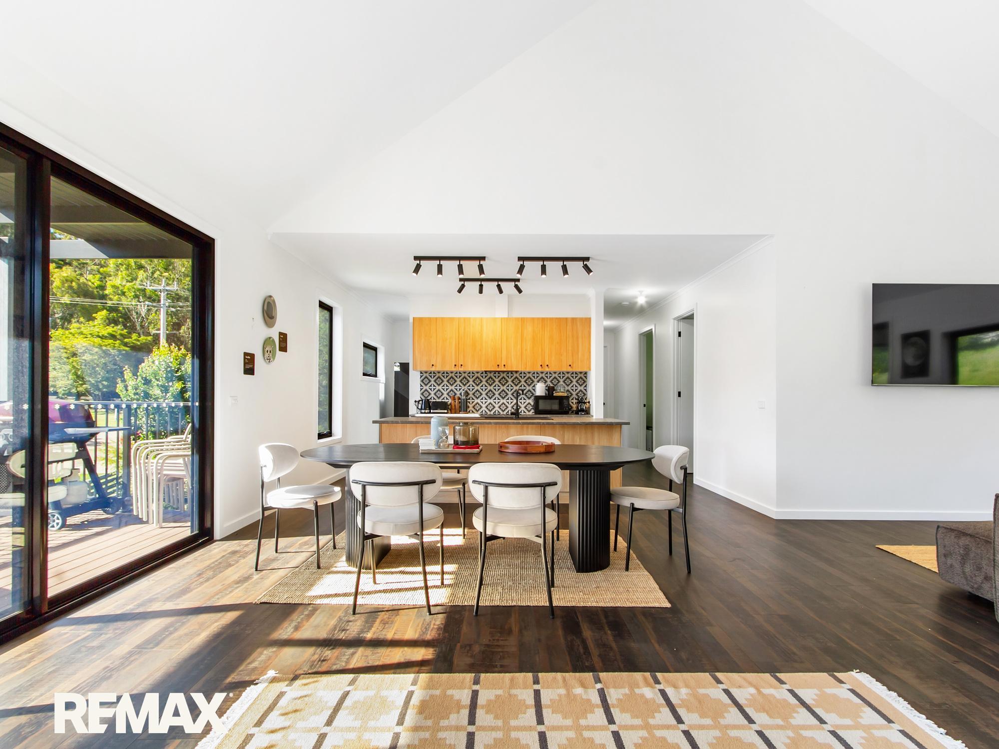 30 Wood Street, Metung, Vic, 3904 - Image 2