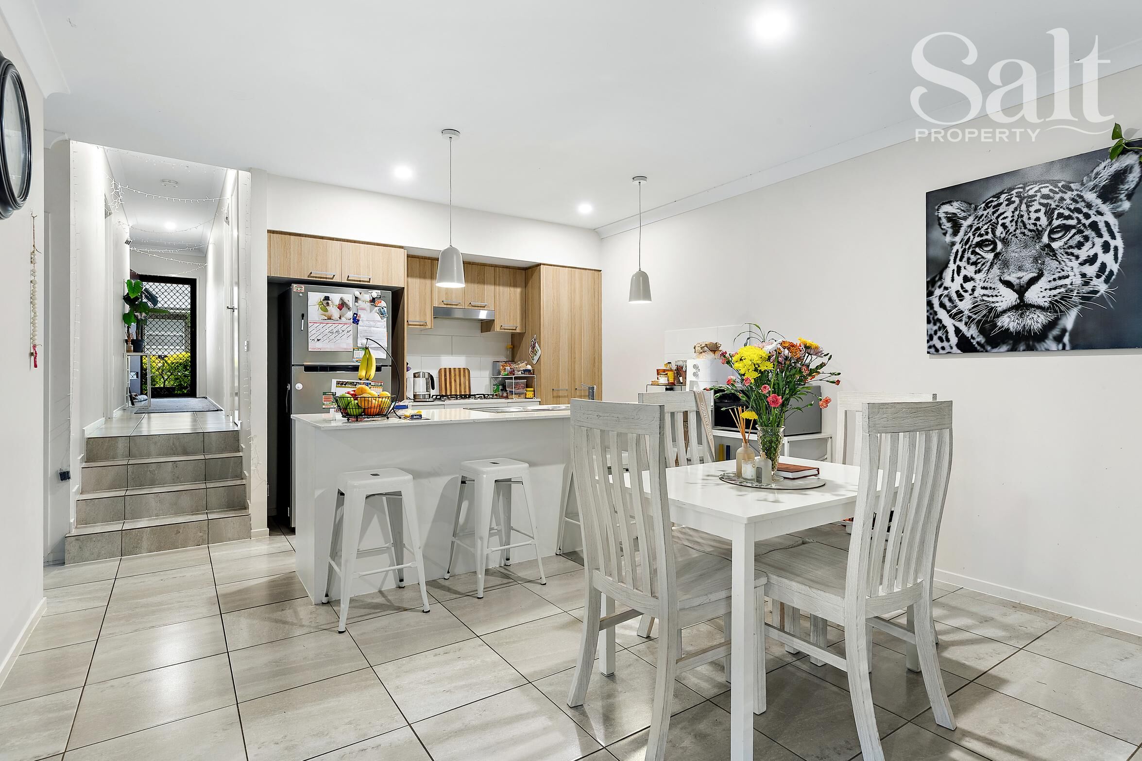 3-bedroom unit at 32 Gladioli Avenue, Hamlyn Terrace, NSW 2259, Central Coast (Nsw), New South Wales