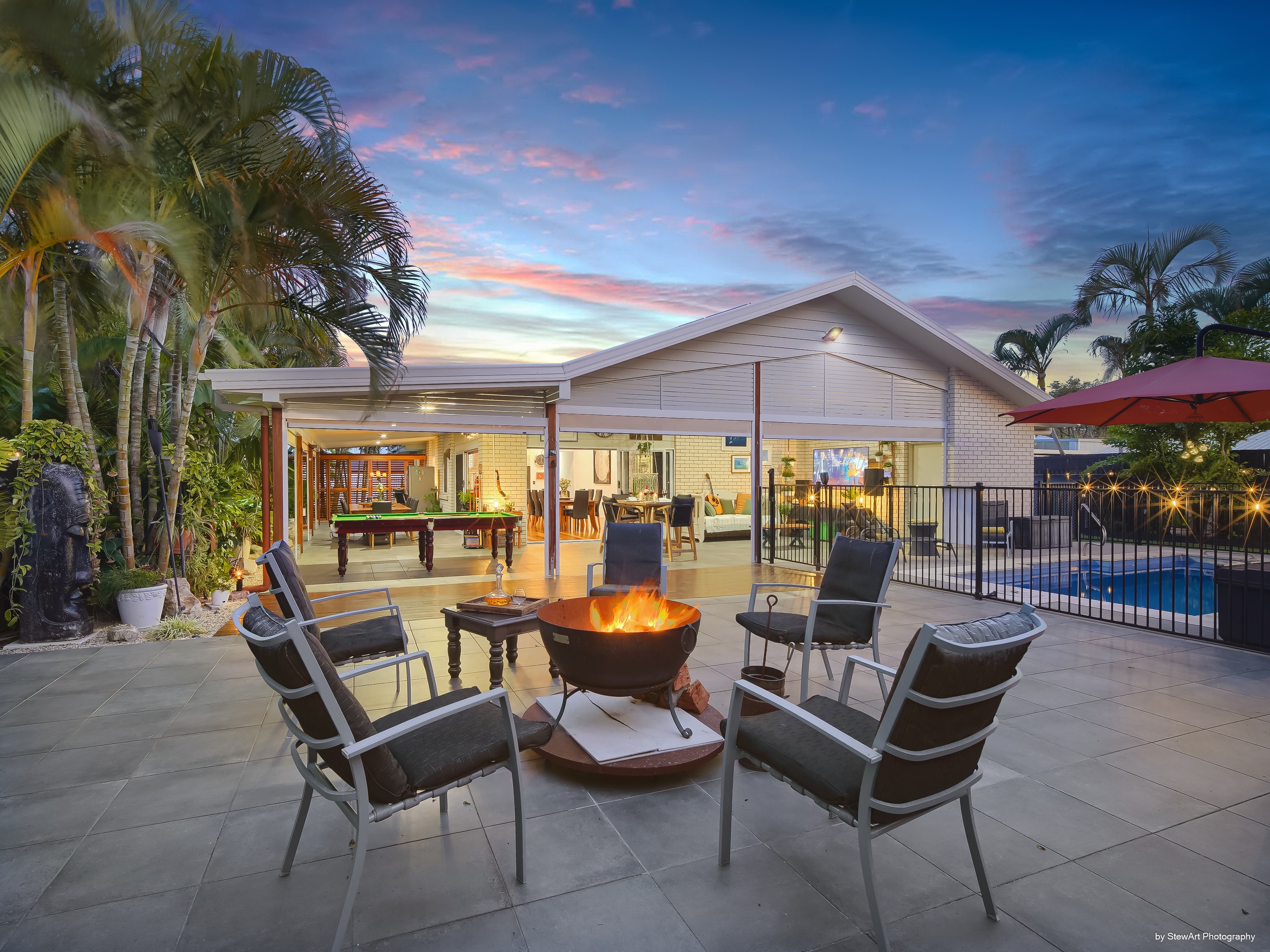 13 Herbert Street, Urangan, QLD 4655 - Image 1
