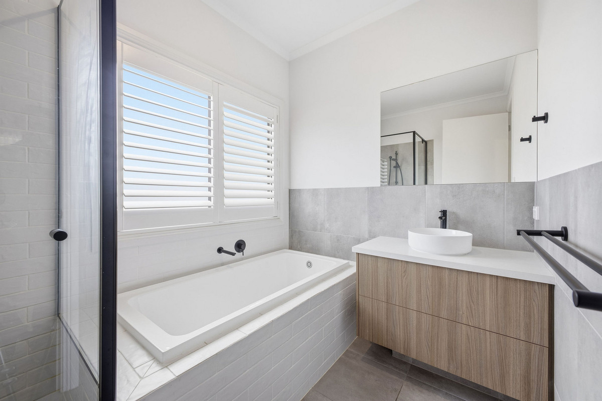 5-bedroom house at 10 PETER STREET, Angle Vale SA 5117, Playford, South Australia