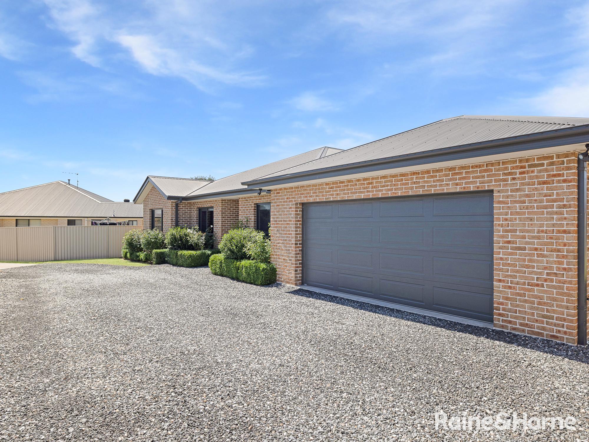4-bedroom house at 11 Willott Close, Eglinton, NSW 2795, Bathurst, New South Wales