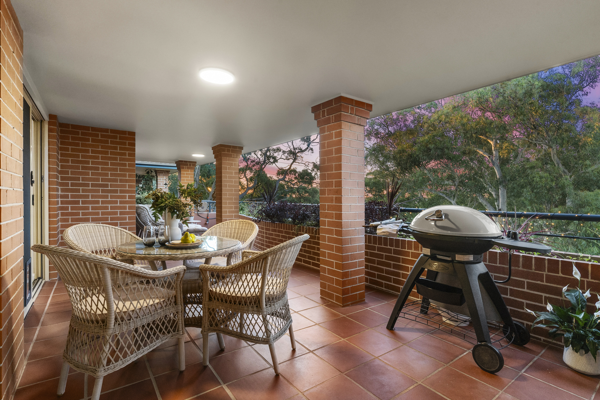 15 206-208 WILLARONG ROAD, CARINGBAH NSW 2229 - Image 1