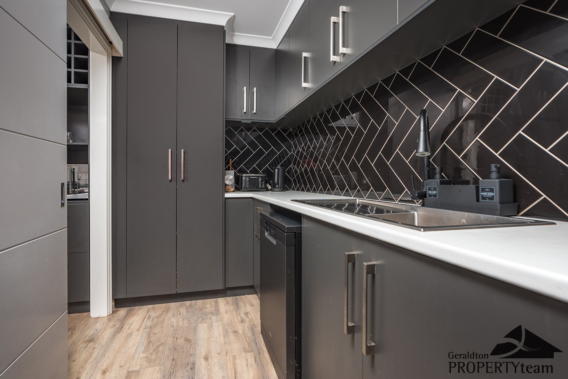 4-bedroom house at 9 Drummond Cove Rd, Drummond Cove, Wa, 6532, Greater Geraldton, Western Australia