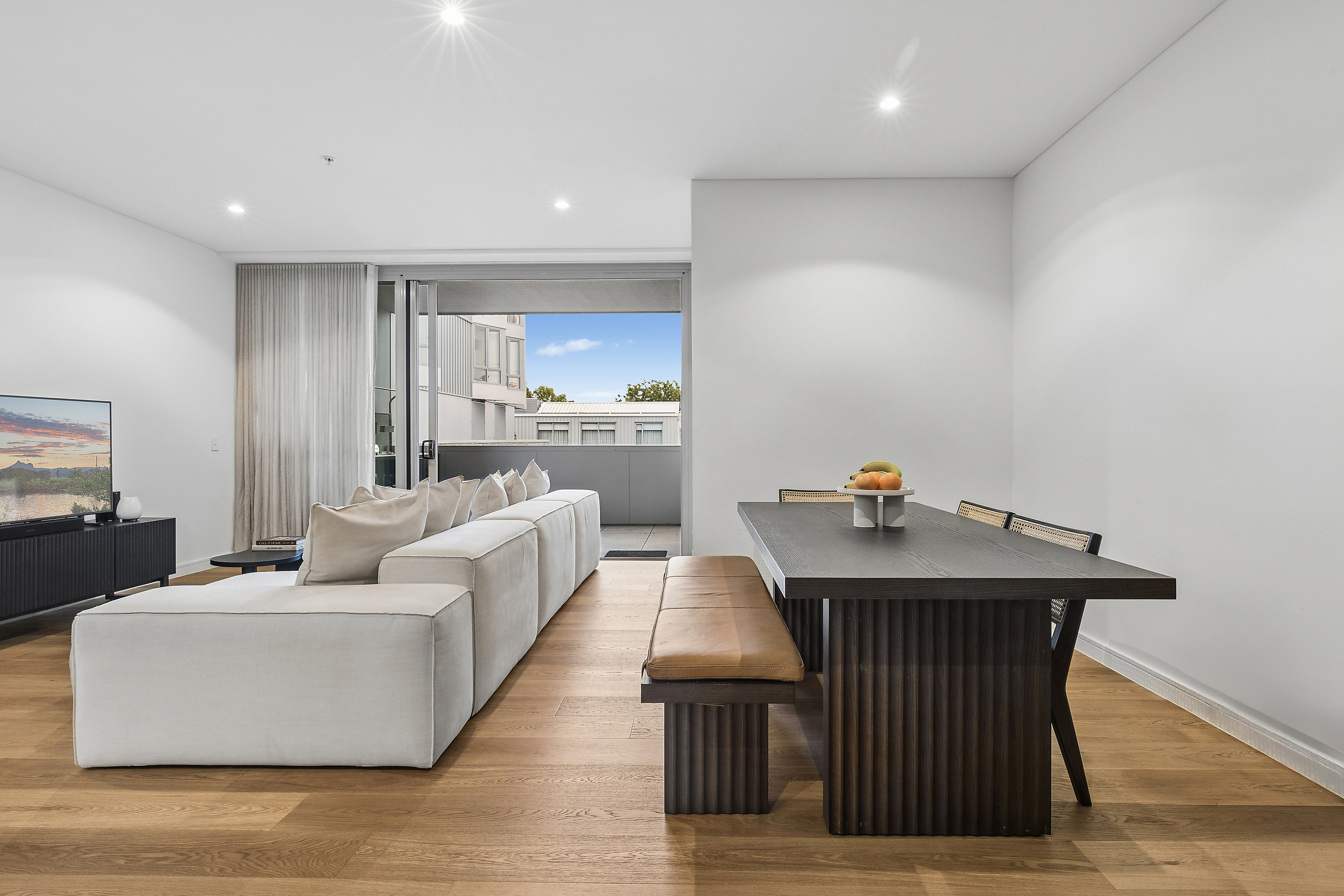 422/163 Mcevoy Street, Alexandria, Nsw, 2015 - Image 2
