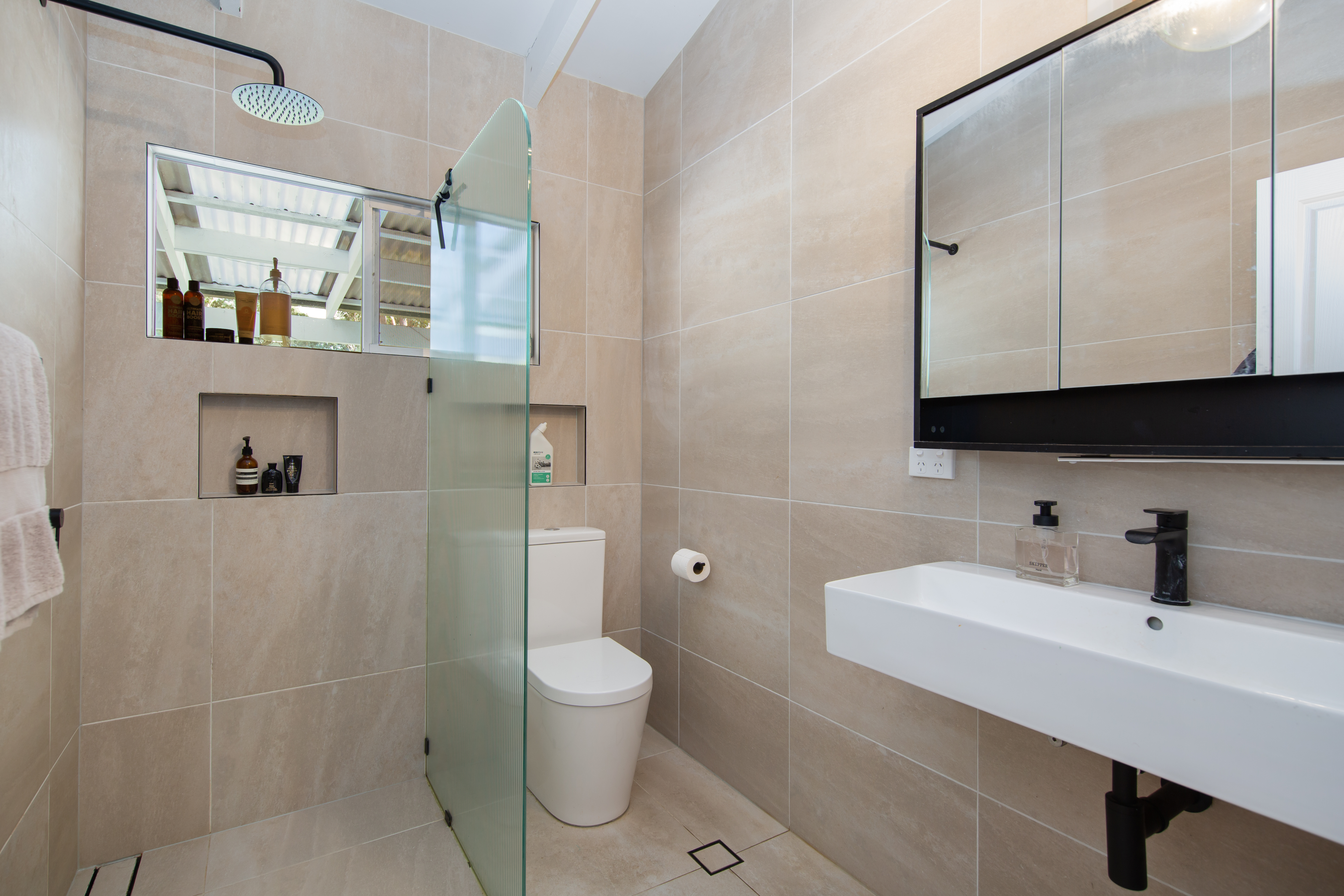 4-bedroom house at 36 Marlborough Place, Berkeley Vale, NSW 2261, Central Coast (Nsw), New South Wales