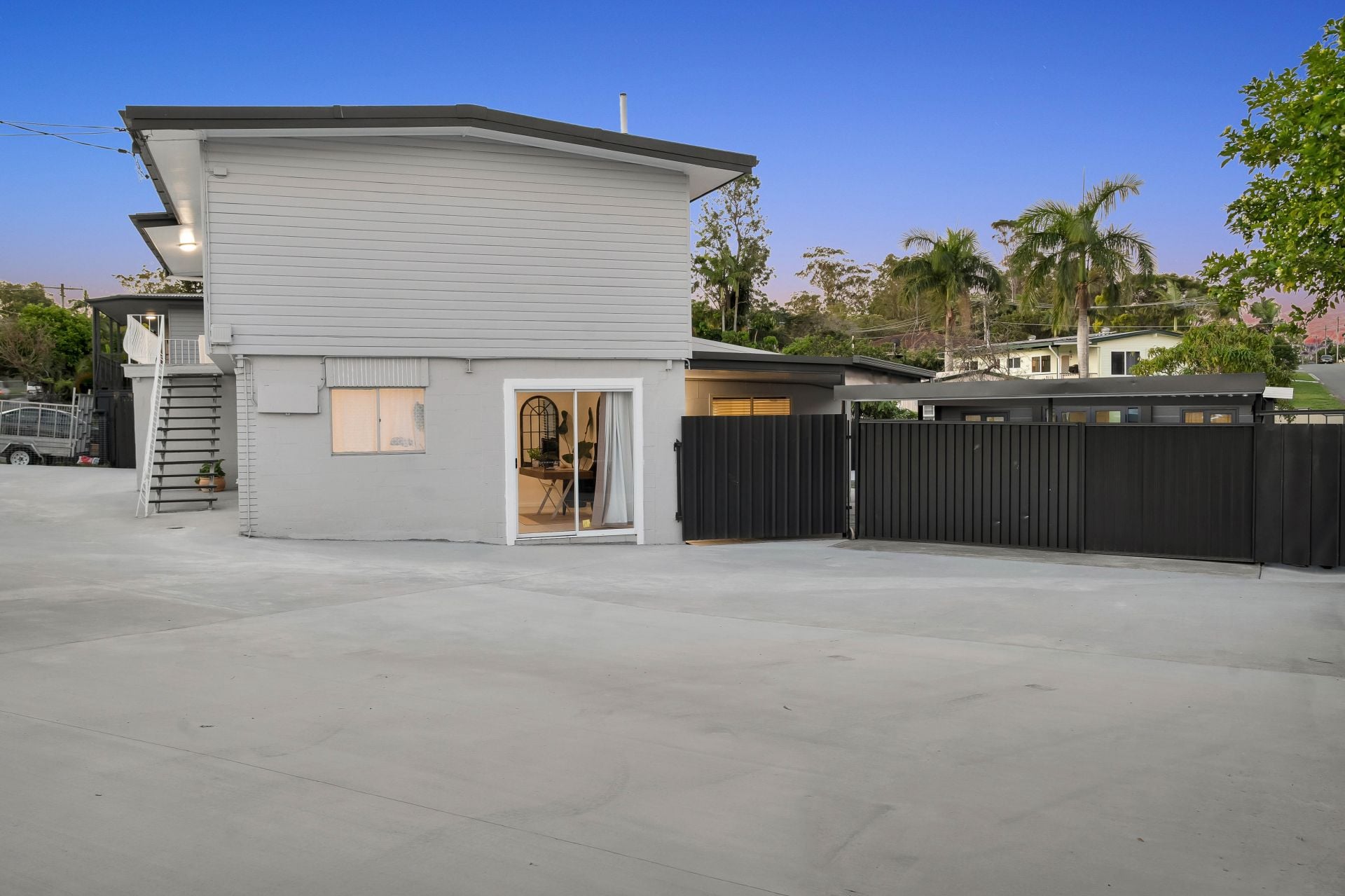 51/53 Roseash St, Logan Central, Qld, 4114 - Image 2