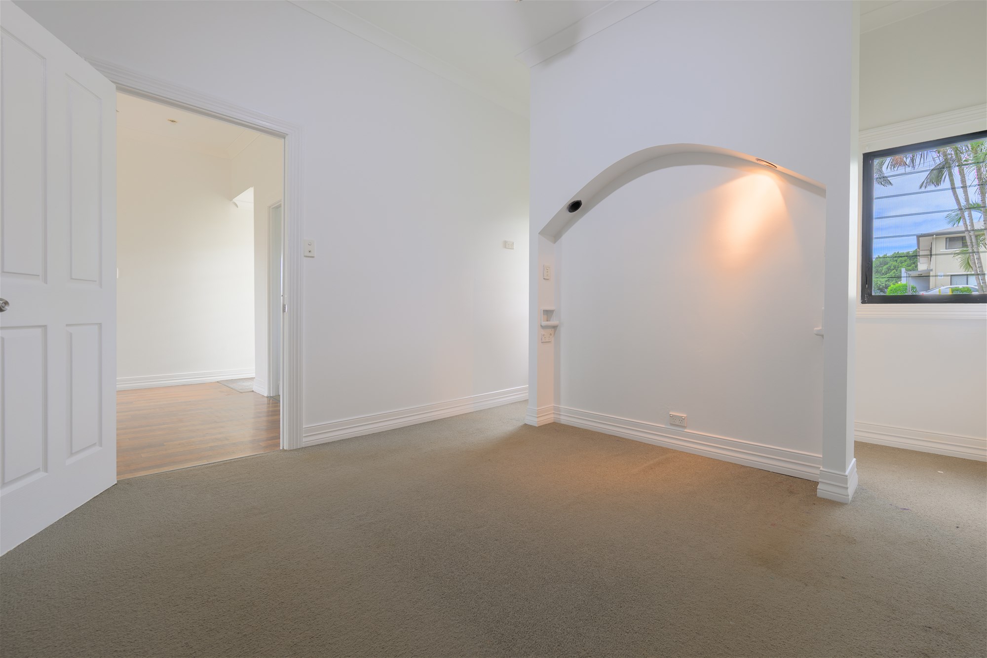 16 ROBERTS STREET, South Gladstone QLD 4680 - Image 5