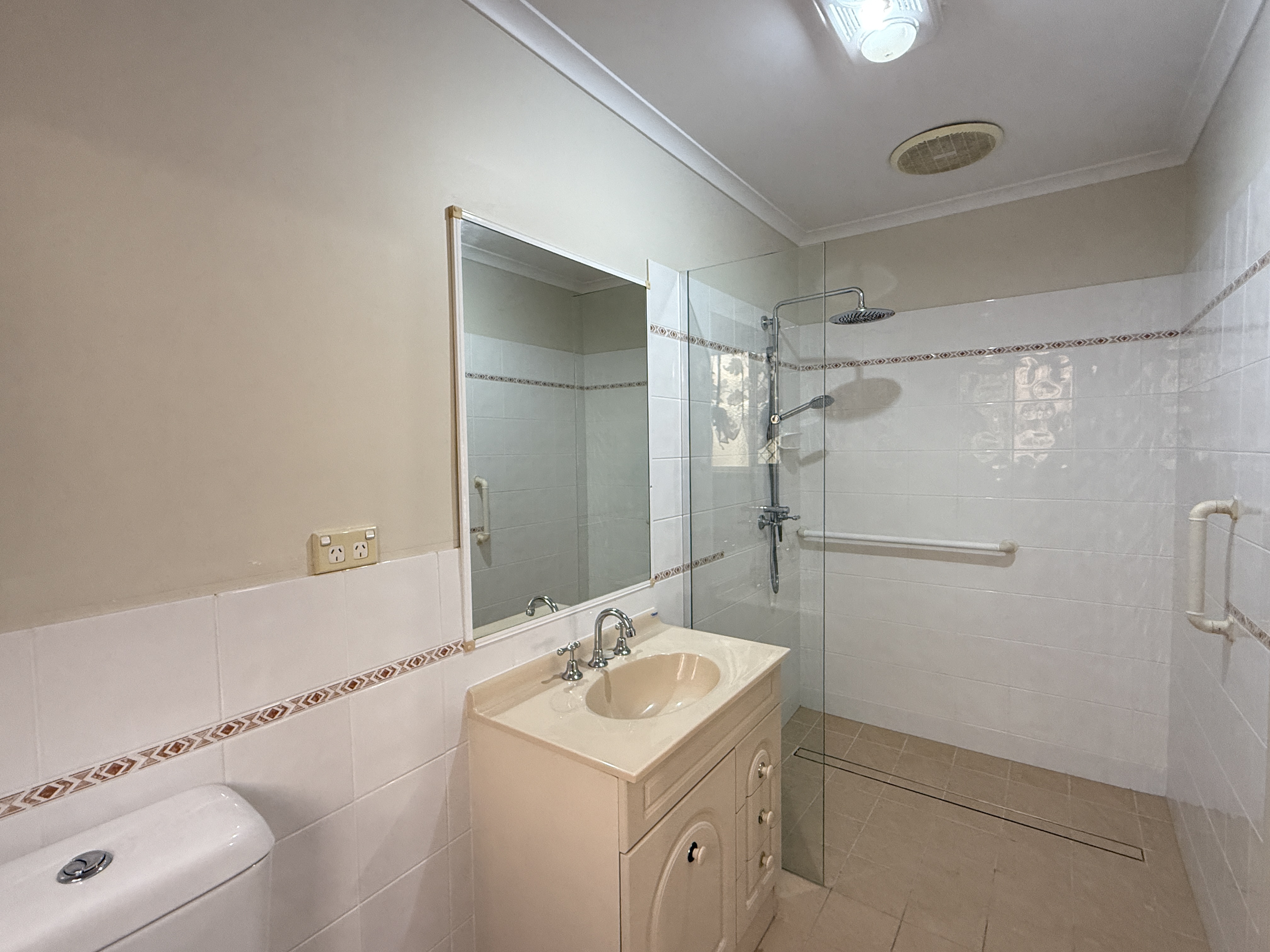 11 Saint Joseph Drive, Urraween QLD 4655 - Image 10