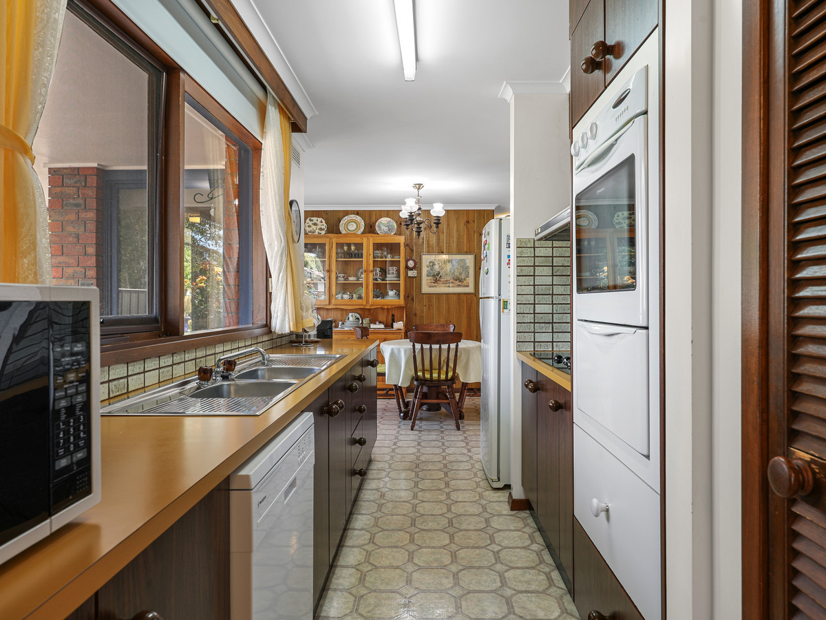 4-bedroom house at 1 WILLIAM COURT, Hamilton VIC 3300, Southern Grampians, Victoria