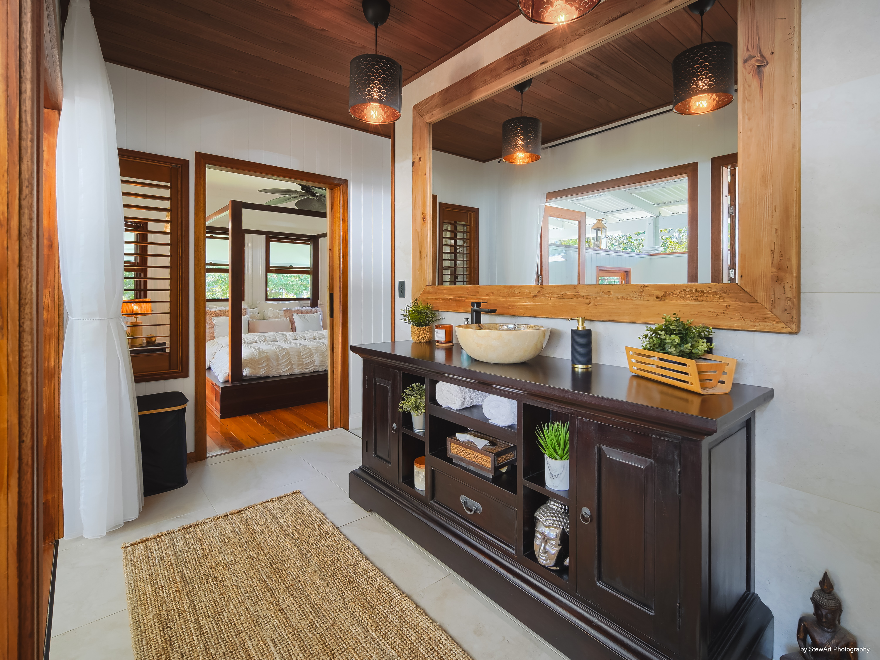 12 Burralong Drive, Wondunna, Qld, 4655 - Image 2