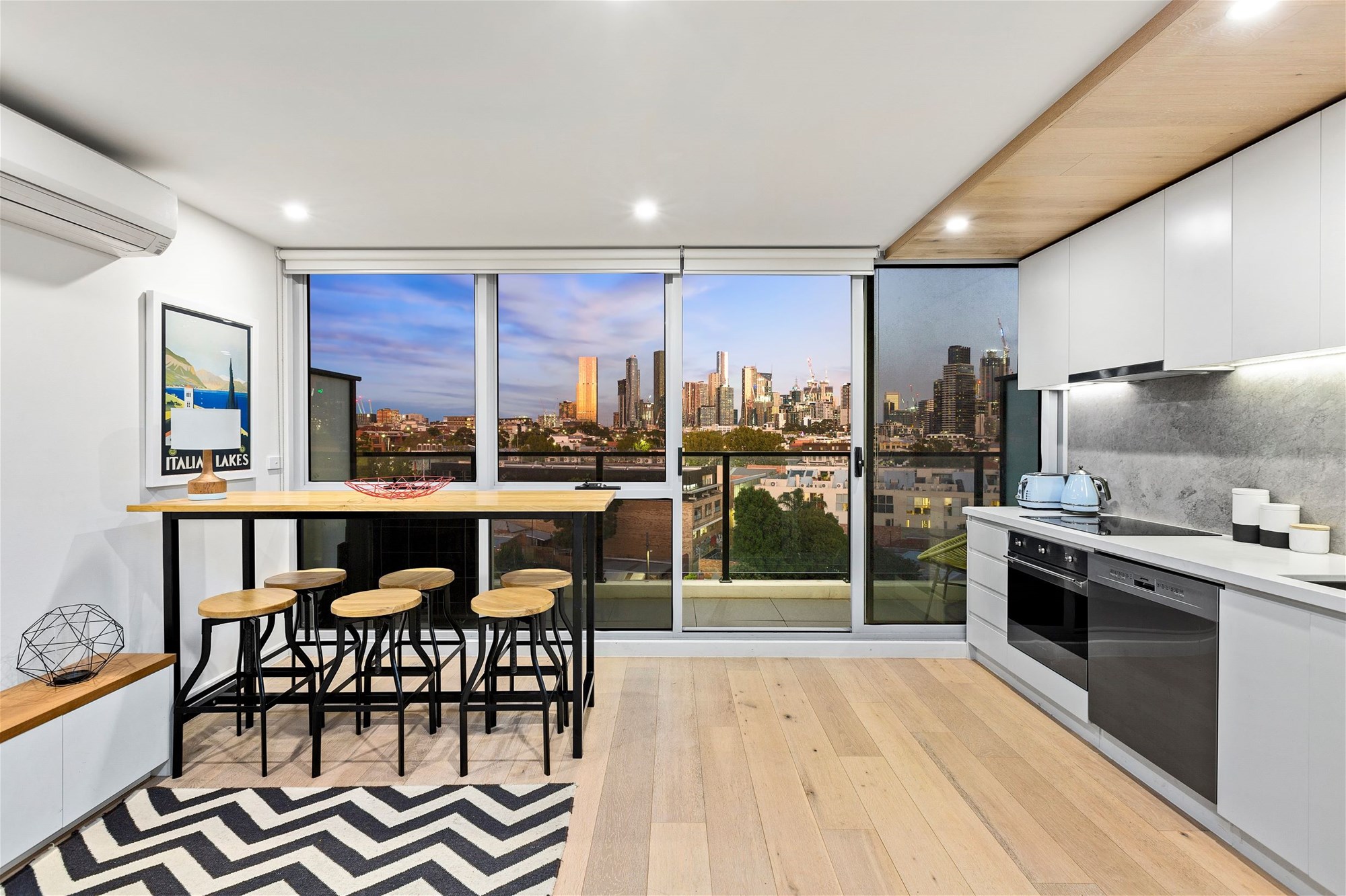 603/41 Dryburgh Street, West Melbourne, Vic, 3003 - Image 3
