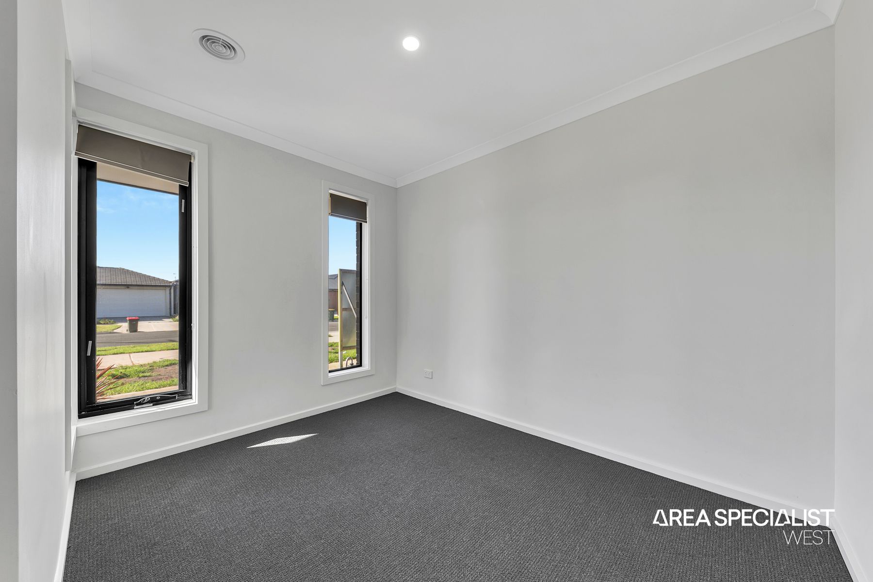 21 EPPING DRIVE, Wyndham Vale VIC 3024 - Image 2