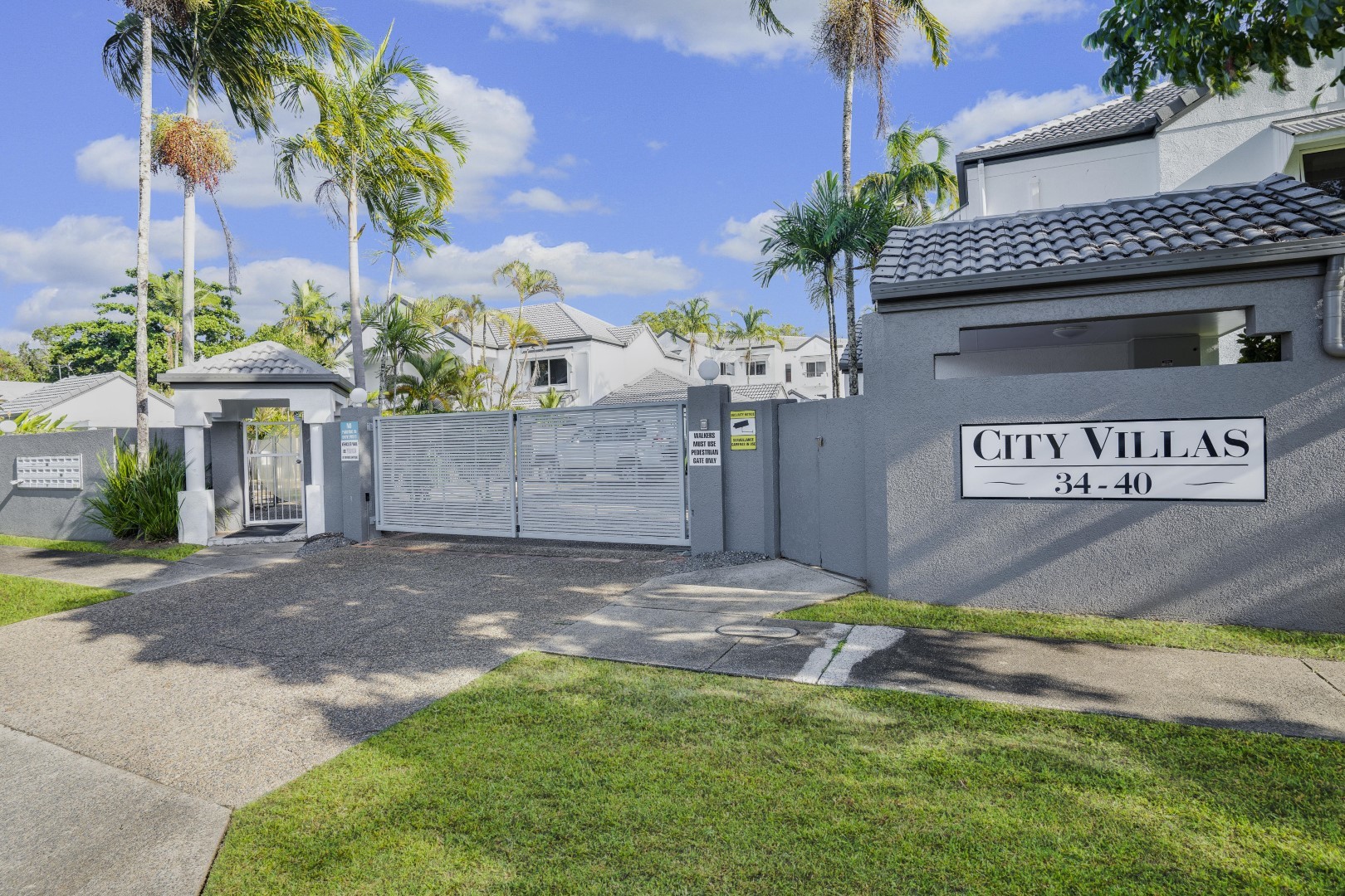 23 34-40 LILY STREET, CAIRNS NORTH QLD 4870 - Image 1