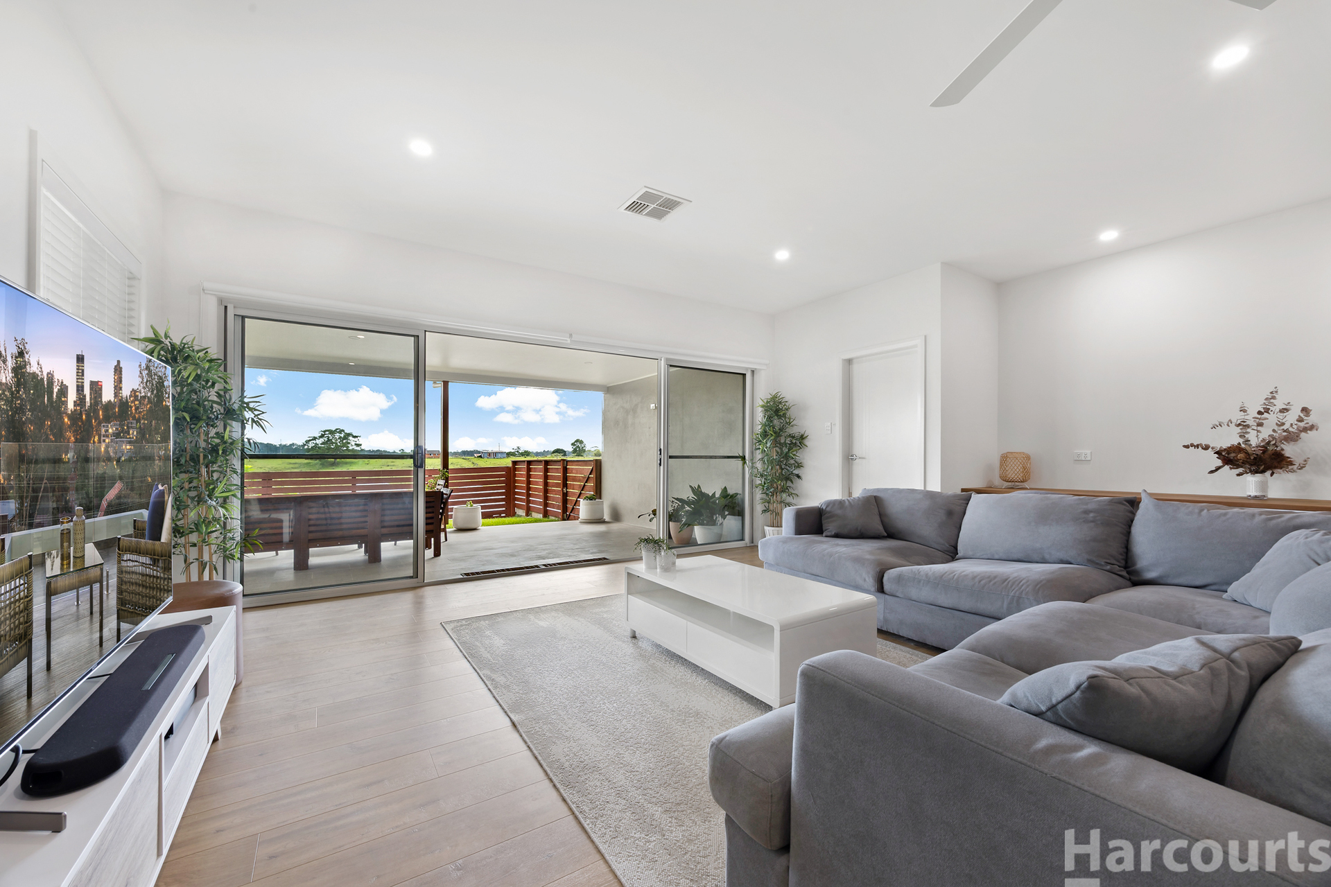 16 Brenchley Circuit, Wauchope, Nsw, 2446 - Image 2