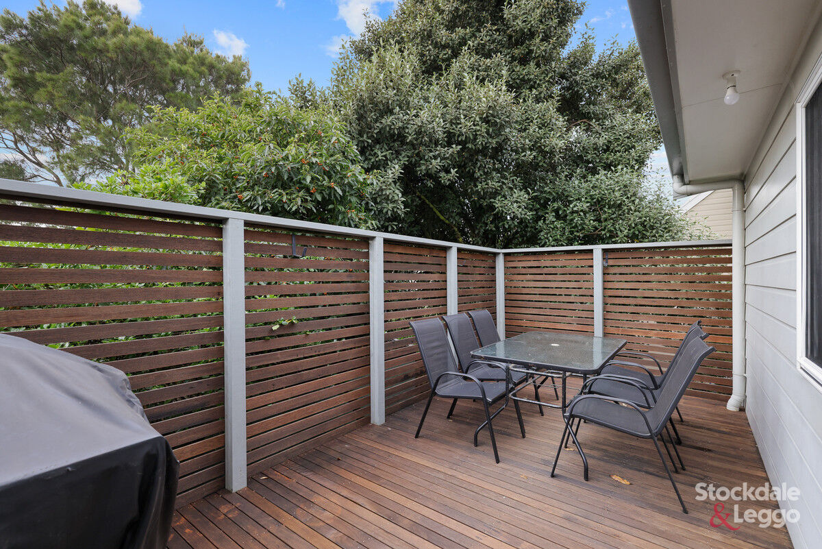 2/11 Roydon Road, Cowes, Vic, 3922 - Image 5