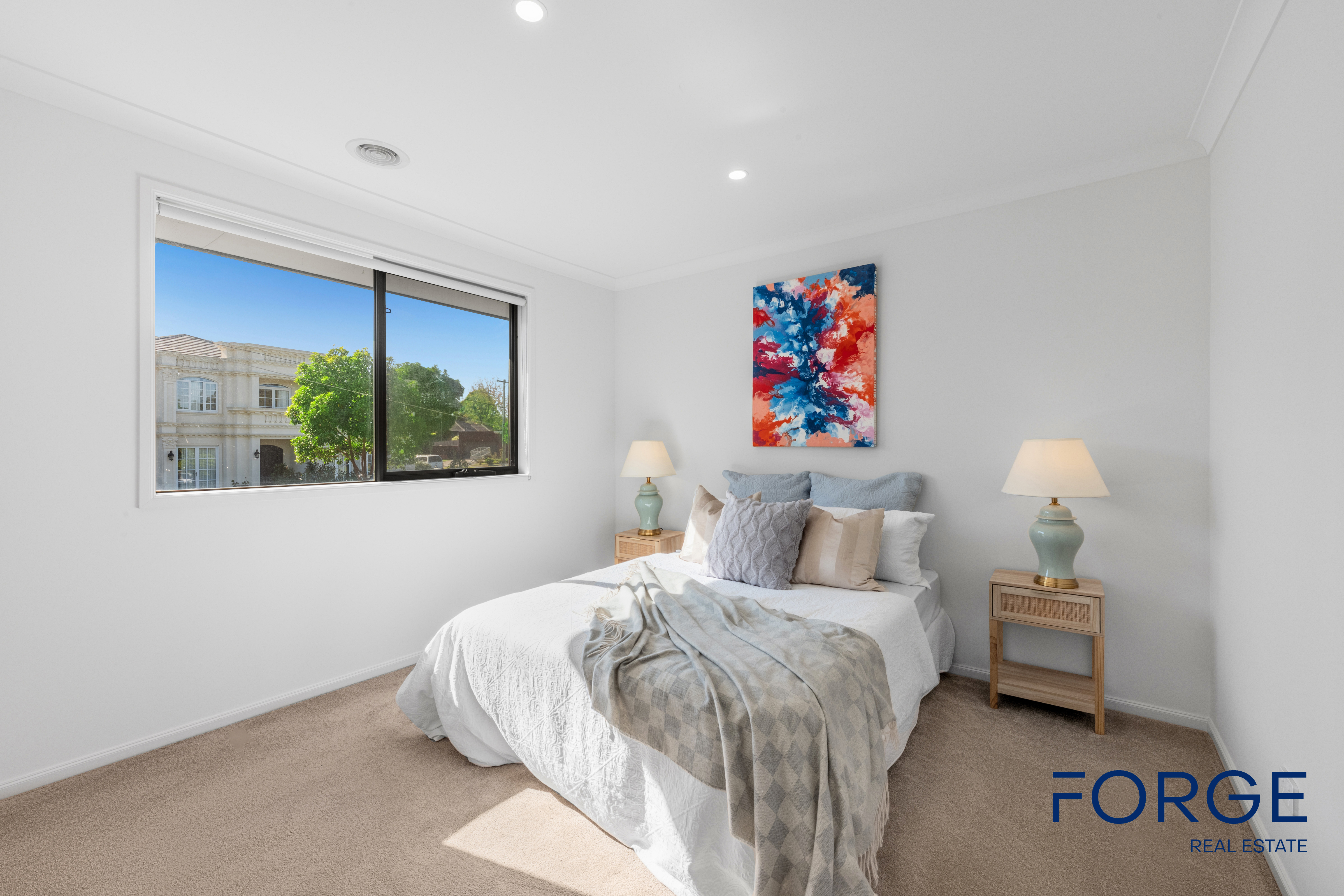 4-bedroom unit at UNIT 1 129 WINDELLA CRESCENT, Glen Waverley VIC 3150, Monash, Victoria