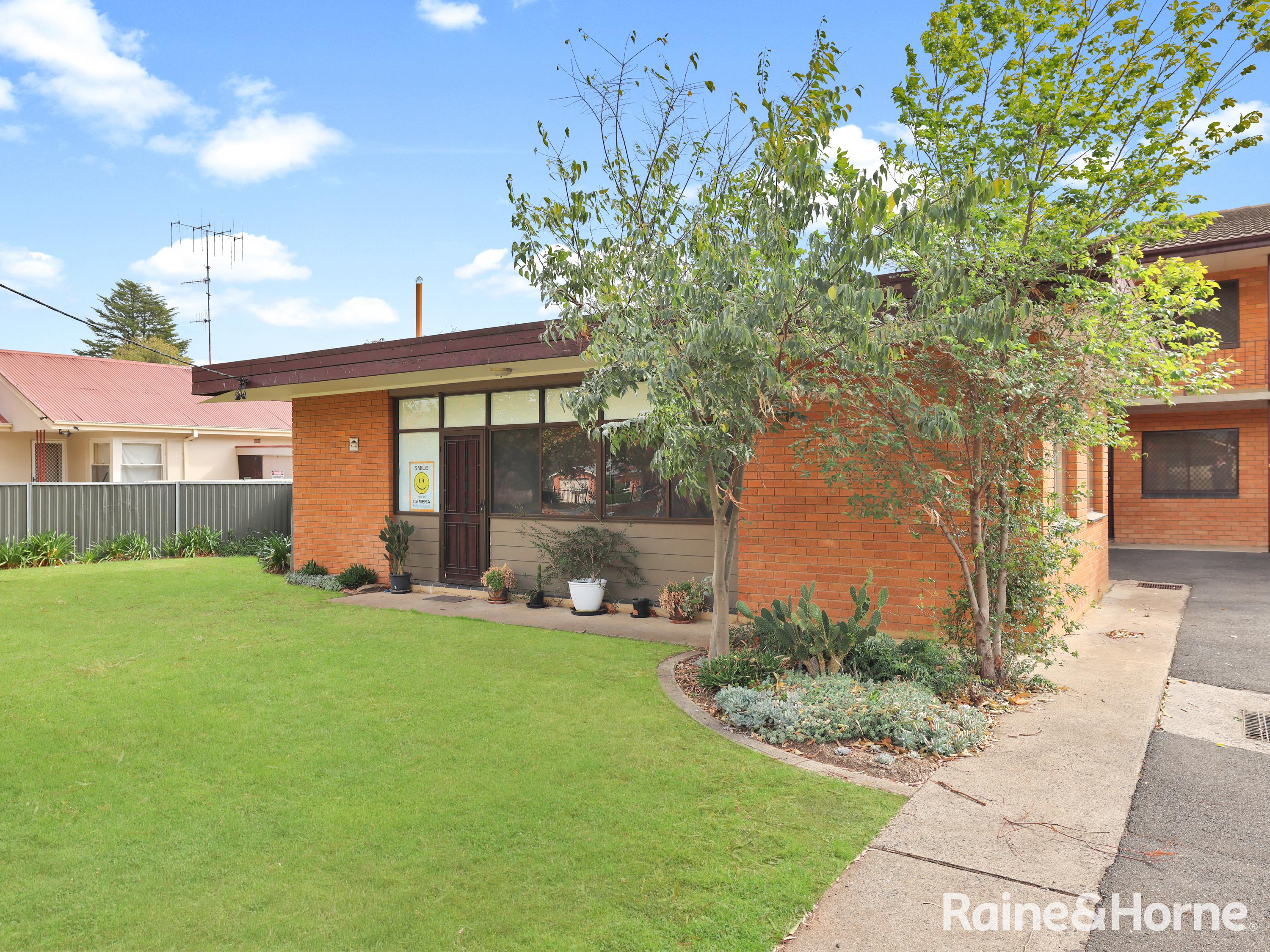 1/31 Seymour Street, Bathurst, NSW 2795 - Image 1