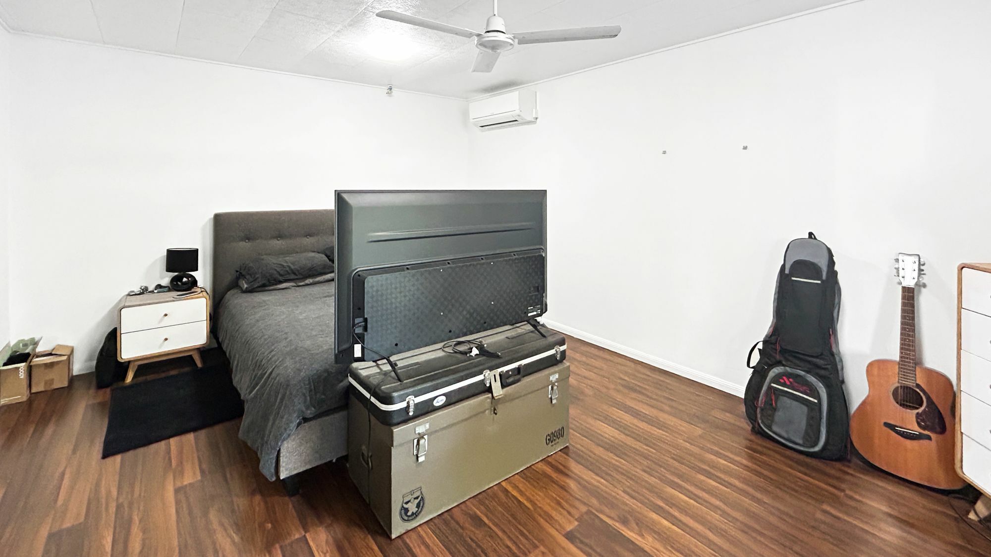 25 Eastern Road, Macleay Island, QLD 4184 - Image 1