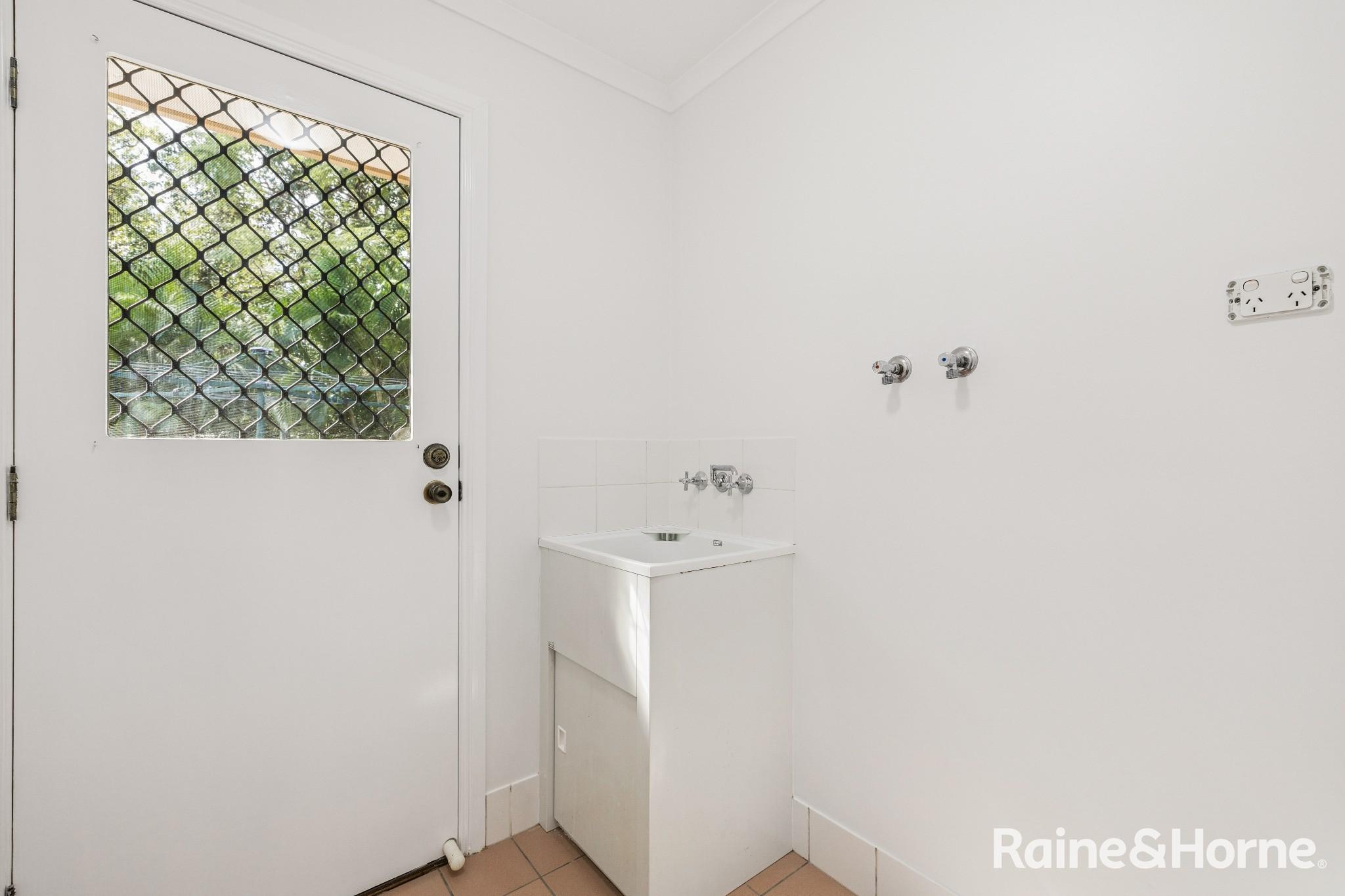 4-bedroom house at 4 Monarch Court, Kallangur, QLD 4503, Moreton Bay, Queensland