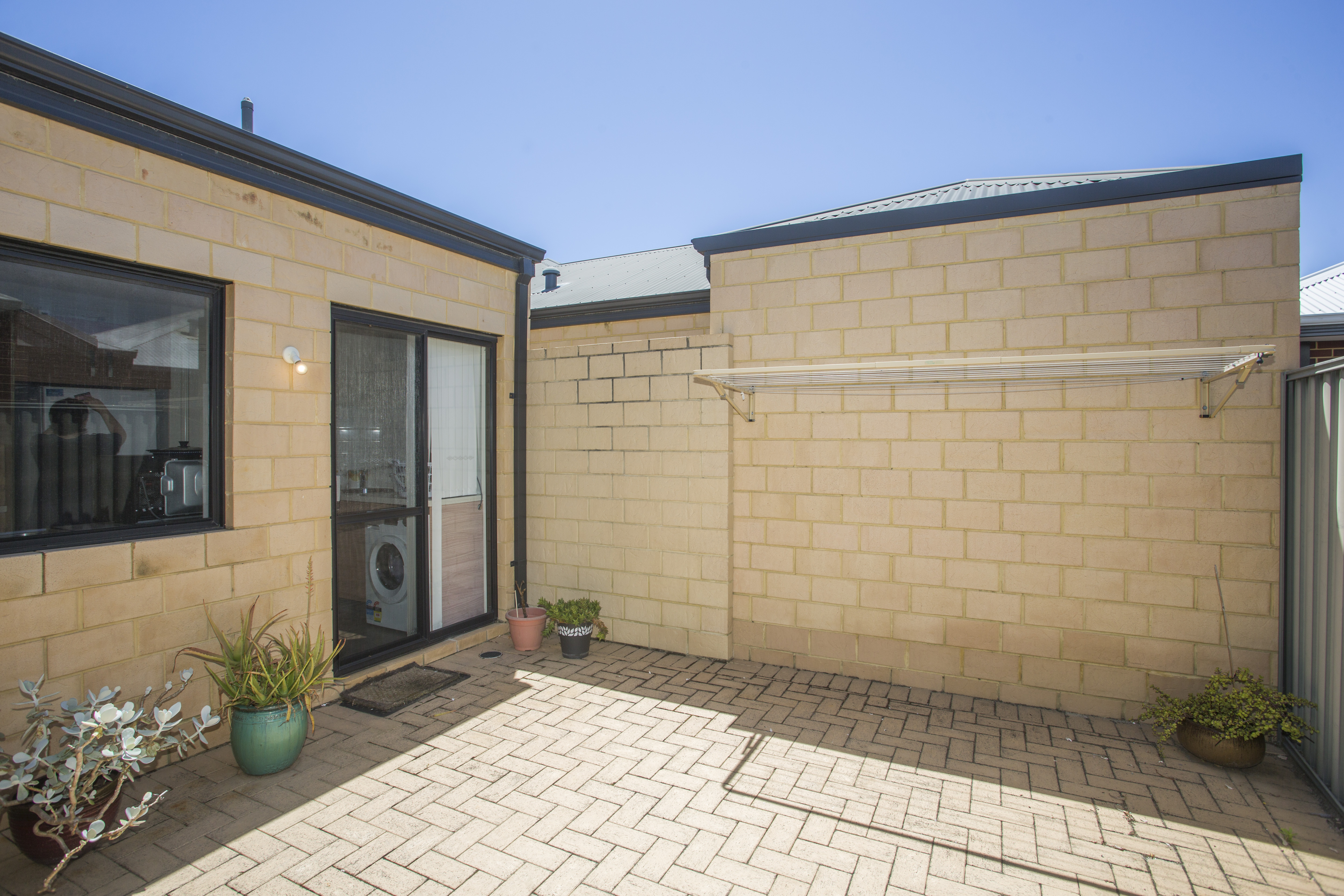 3 93 FERGUSON STREET, MIDLAND WA 6056 - Image 2