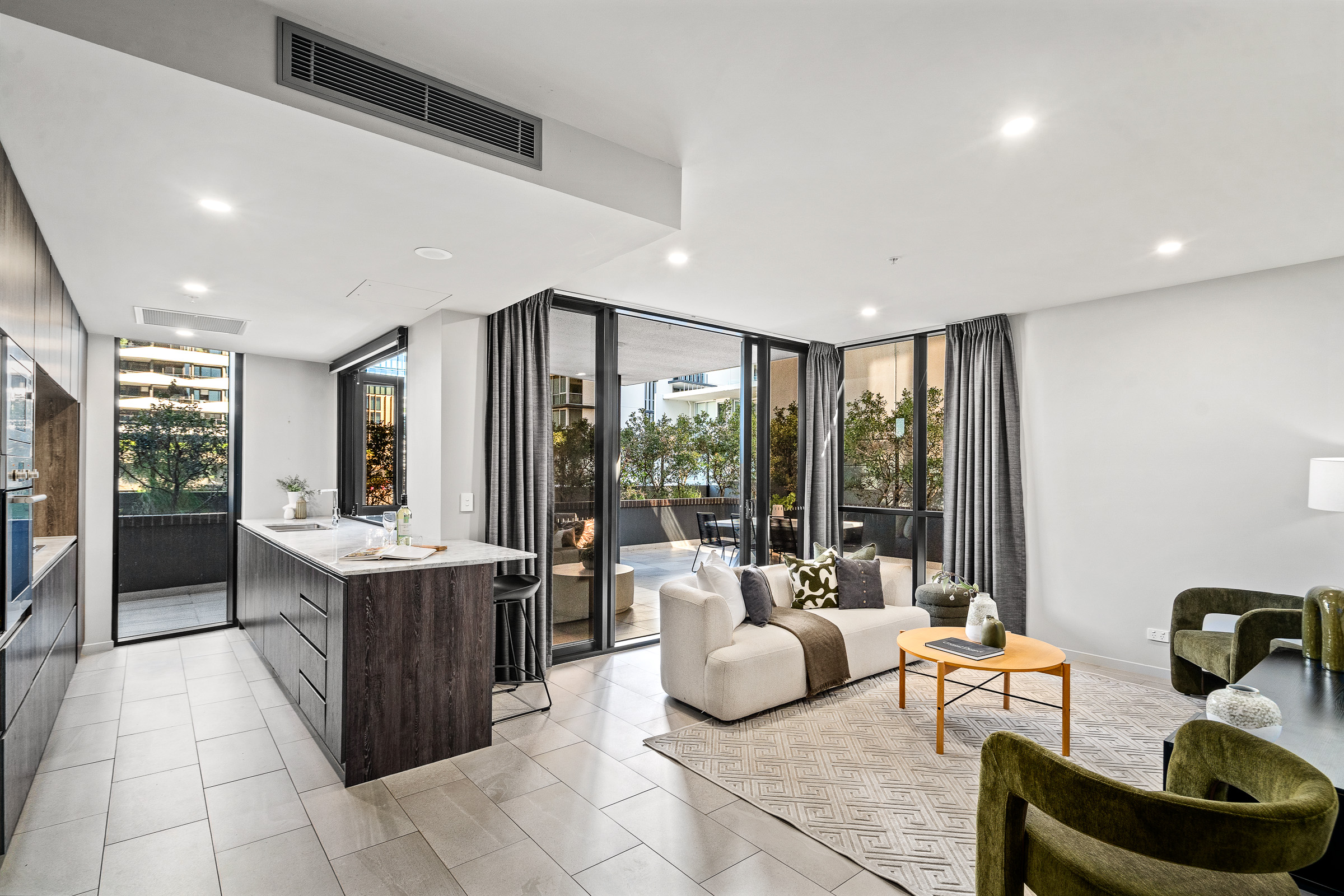 APARTMENT 215 27 COMMERCIAL ROAD, NEWSTEAD QLD 4006 - Image 5