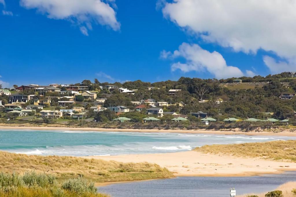 3-bedroom house at 14 GREAT OCEAN ROAD, Apollo Bay VIC 3233, Colac Otway, Victoria