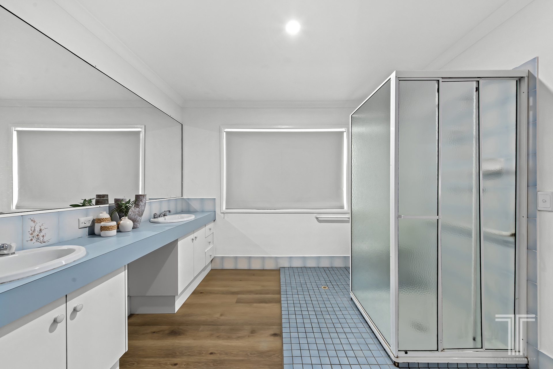 2 Dirkala Street, Mansfield, QLD 4122 - Image 2