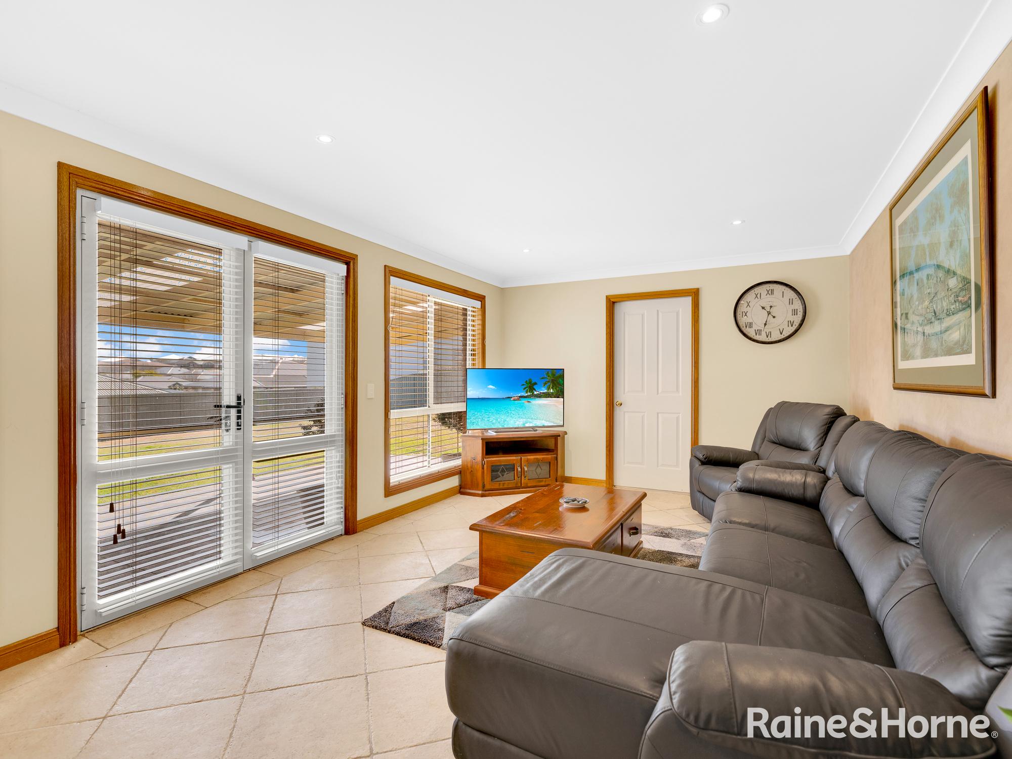4-bedroom house at 17 Cypress Crescent, Kelso, NSW 2795, Bathurst, New South Wales