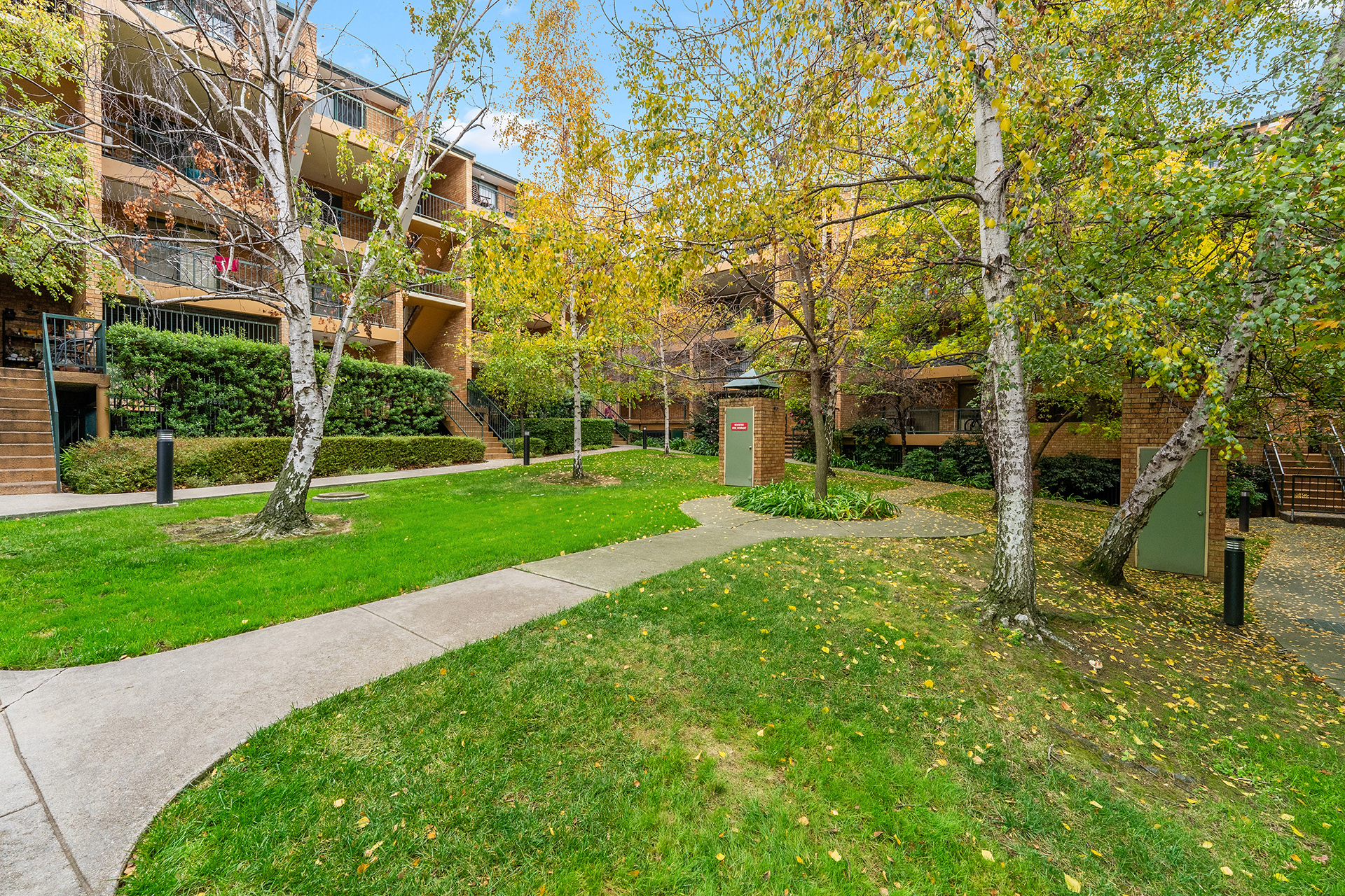 1-bedroom unit at ROYSTONVALE 68 10 EYRE STREET, GRIFFITH ACT 2603, Unincorporated Act, Australian Capital Territory
