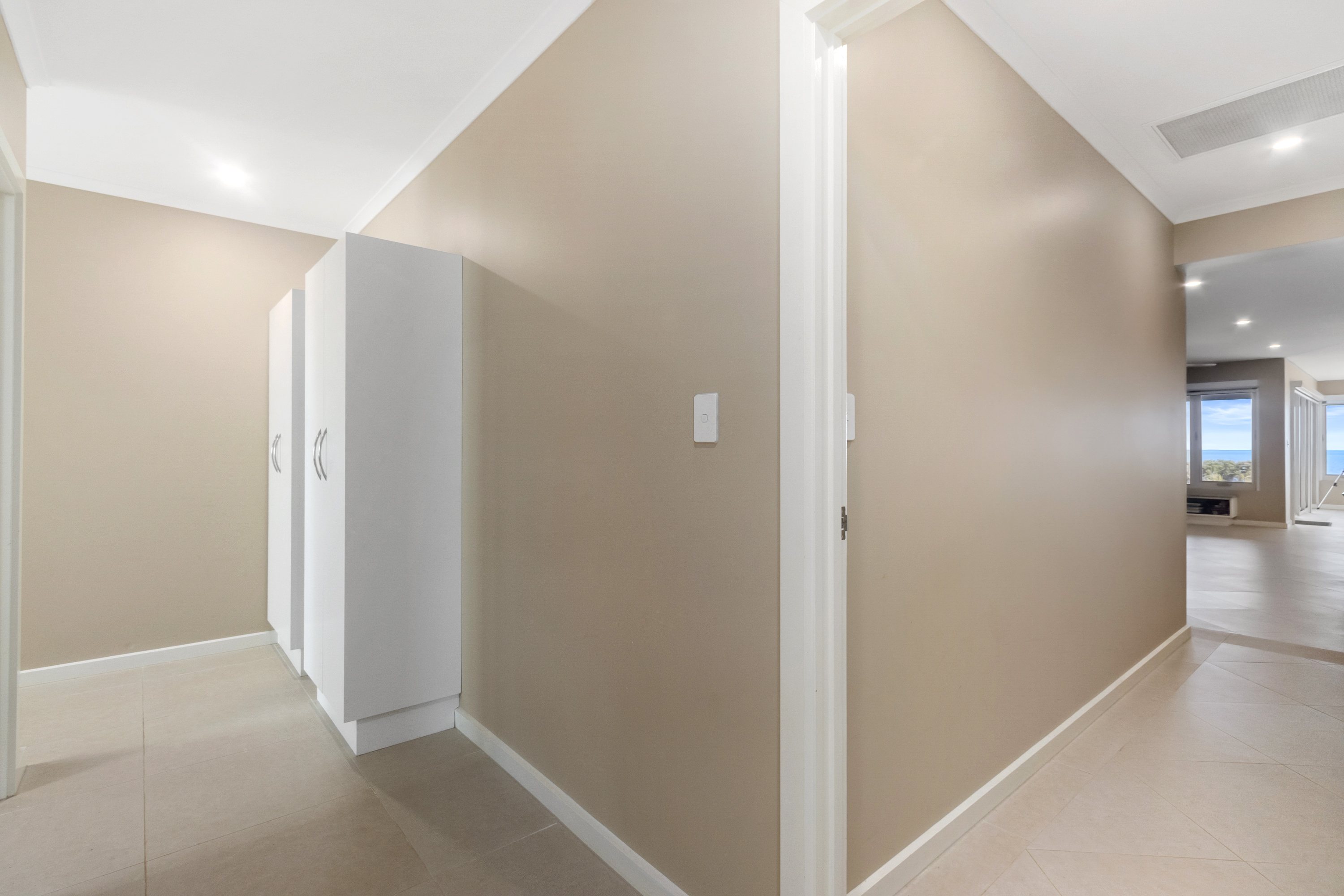 9 Palmer Esplanade, North Beach, Sa, 5556 - Image 3