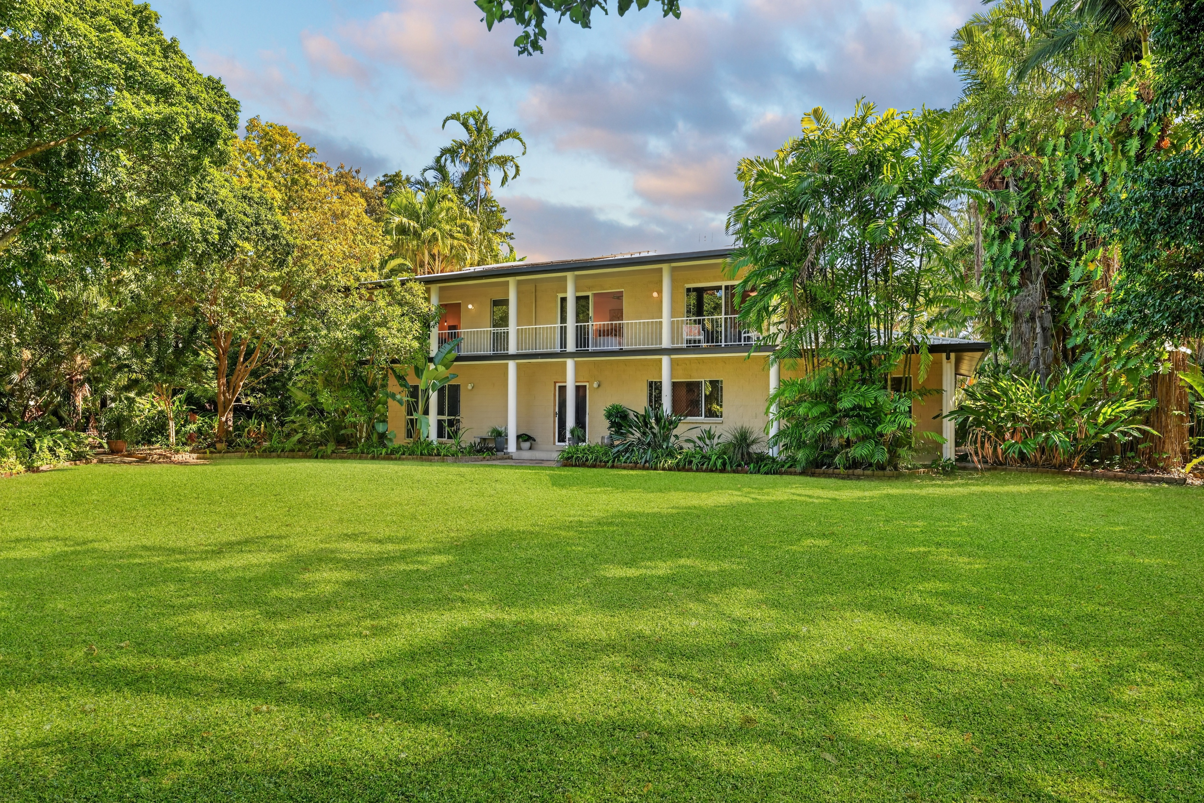 12 CATARACT AVENUE, Rangewood QLD 4817 - Image 2