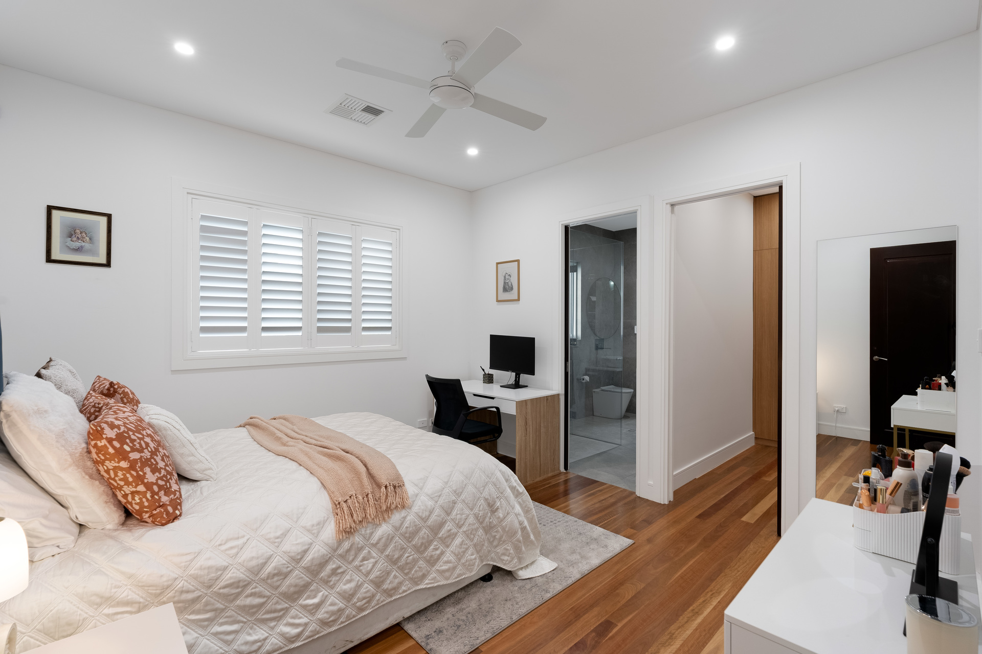 9-bedroom house at 25 Halmstad Boulevard, Luddenham, NSW 2745, Liverpool, New South Wales