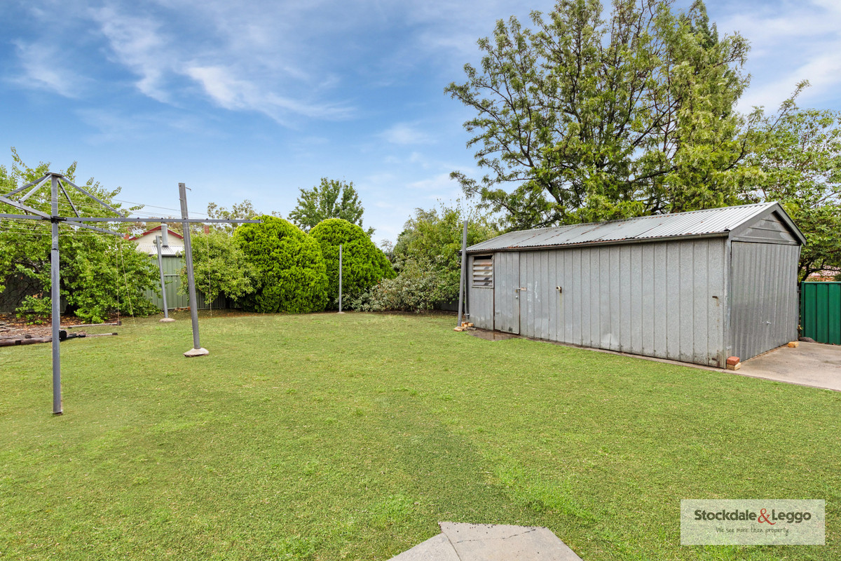 4-bedroom house at 8 Barrell Street, Eaglehawk, VIC 3556, Greater Bendigo, Victoria
