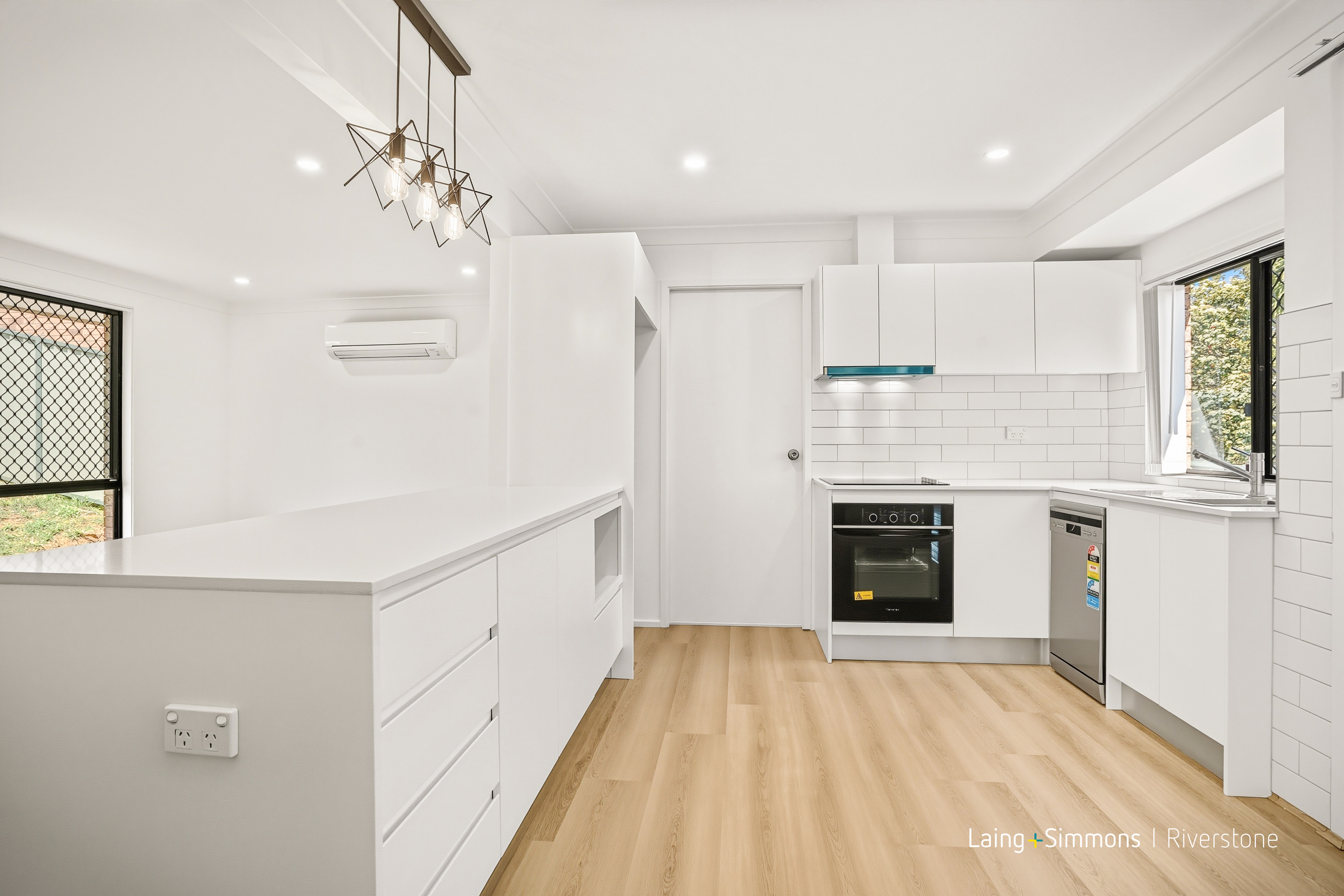 3-bedroom house at 33 BOTTLEBRUSH DRIVE, Cranebrook NSW 2749, Penrith, New South Wales