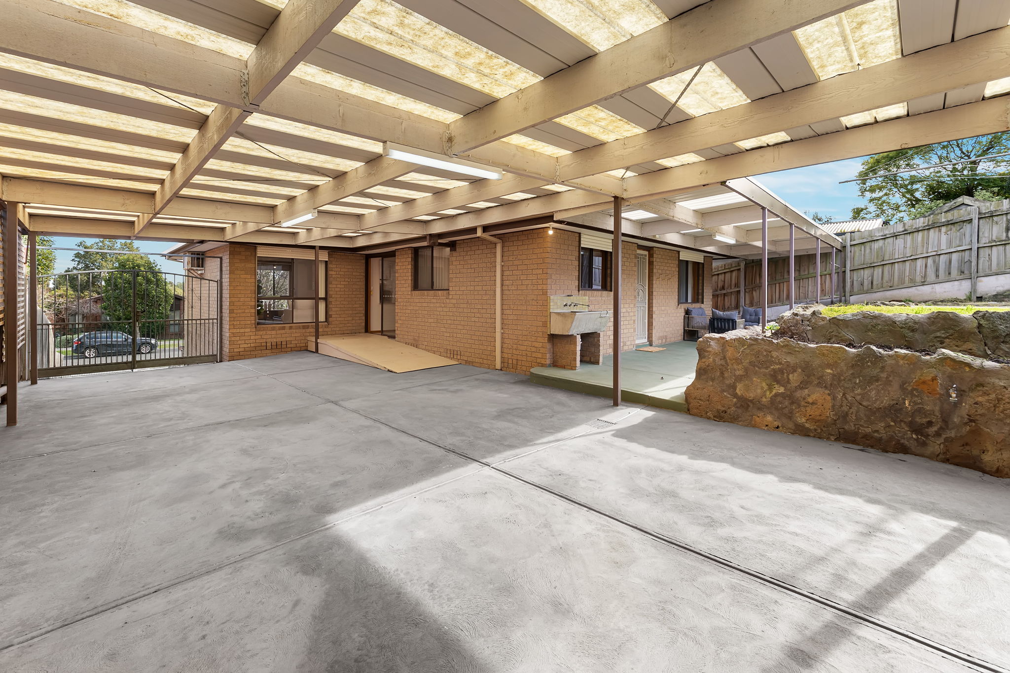 3-bedroom house at 63 Thompson Circuit, Mill Park, VIC 3082, Whittlesea, Victoria