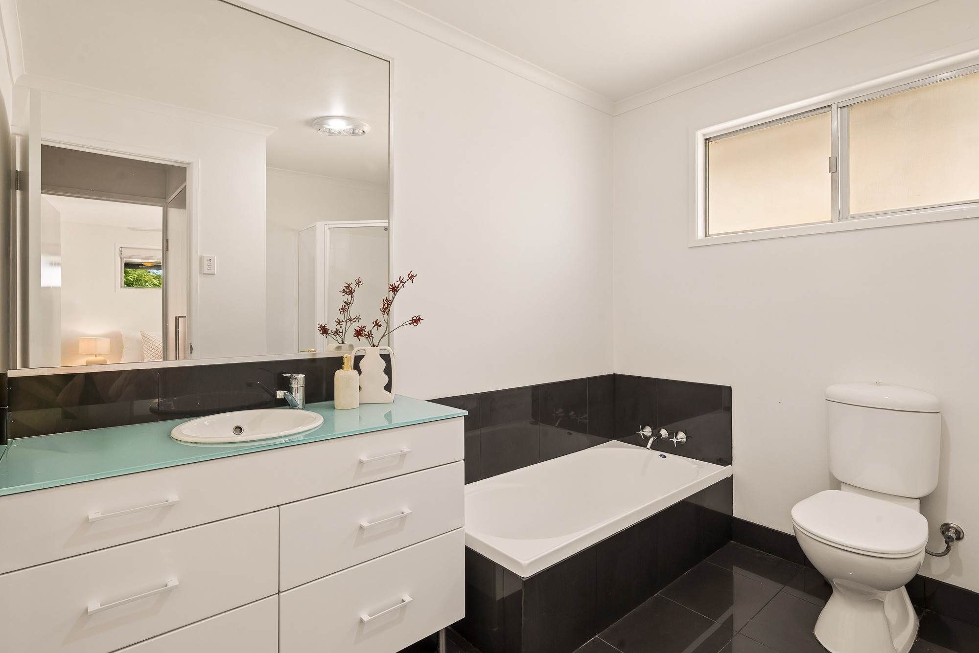 5-bedroom house at 256 MARSHALL ROAD, Tarragindi QLD 4121, Brisbane, Queensland