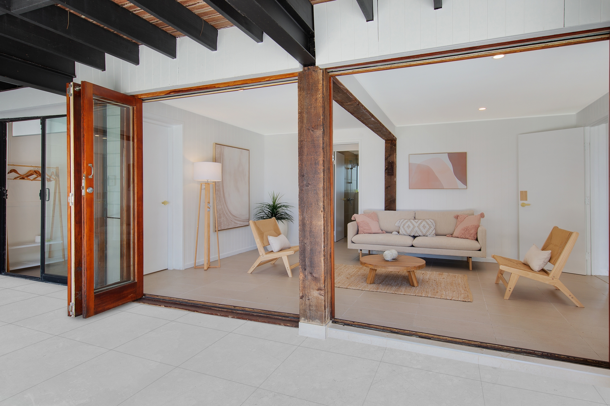 339 Lakedge Avenue, Berkeley Vale, NSW 2261 - Image 2