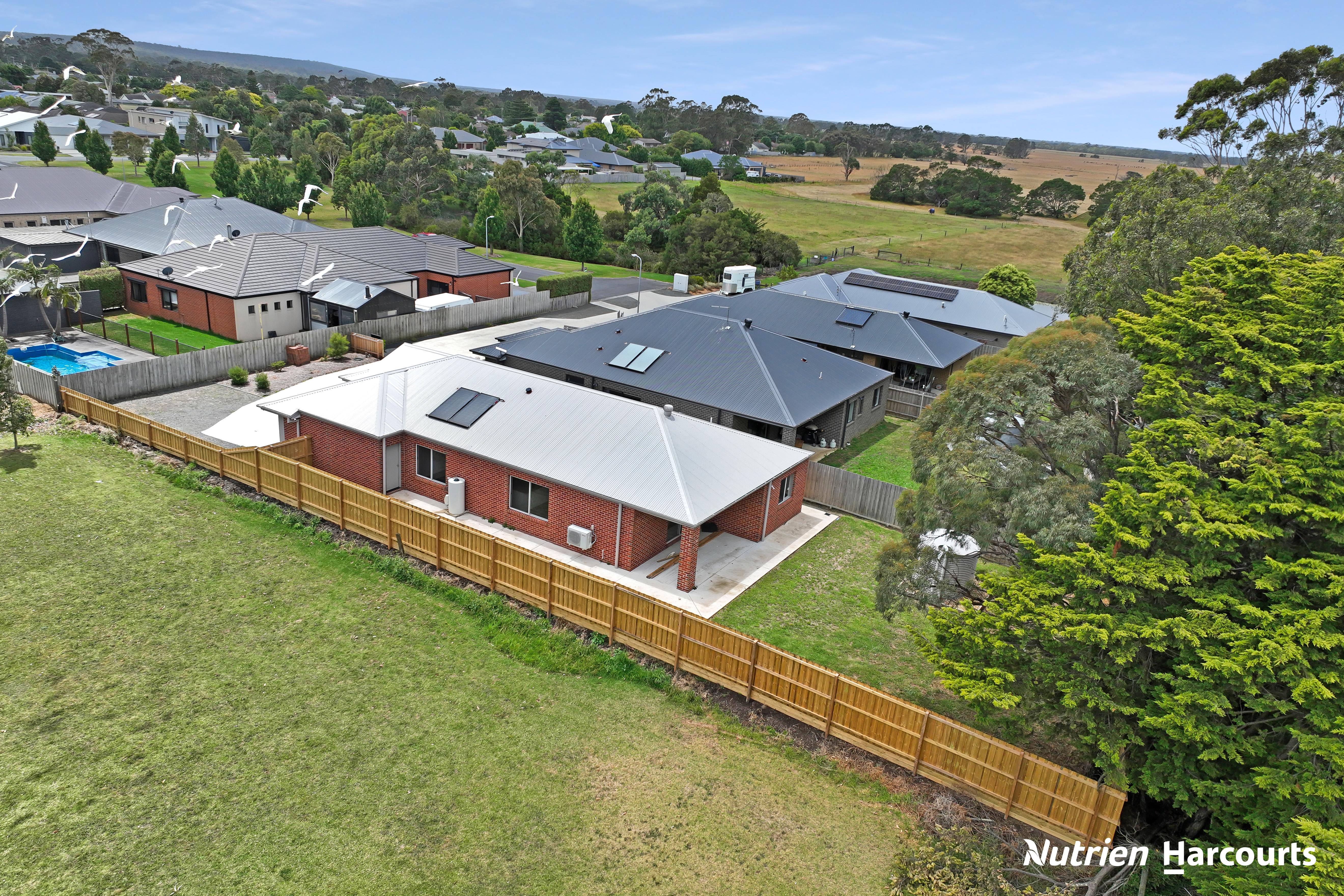 20 Collins Court, Yarram, VIC 3971 - Image 2
