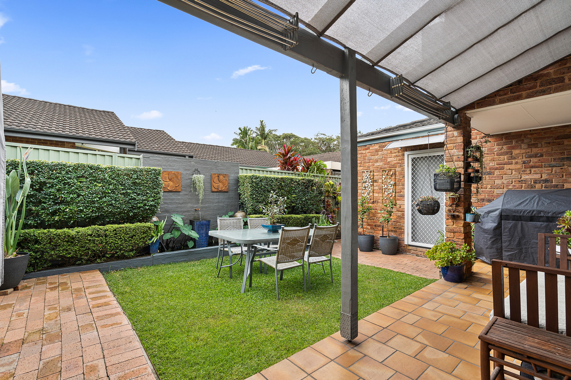 2/39 Gannons Road, Caringbah, NSW 2229 - Image 2