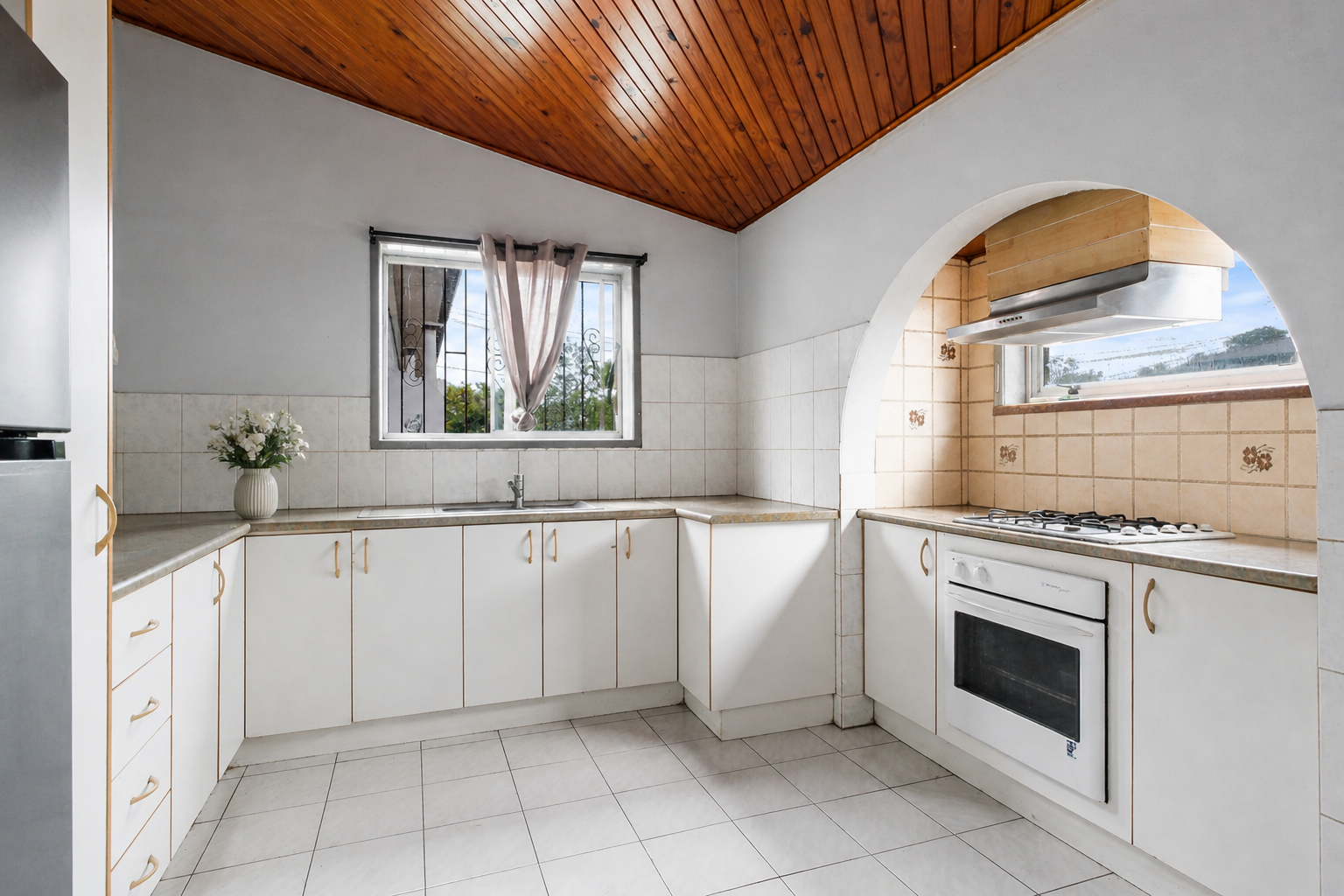 3-bedroom house at 57 Deshon Street, Woolloongabba, QLD 4102, Brisbane, Queensland
