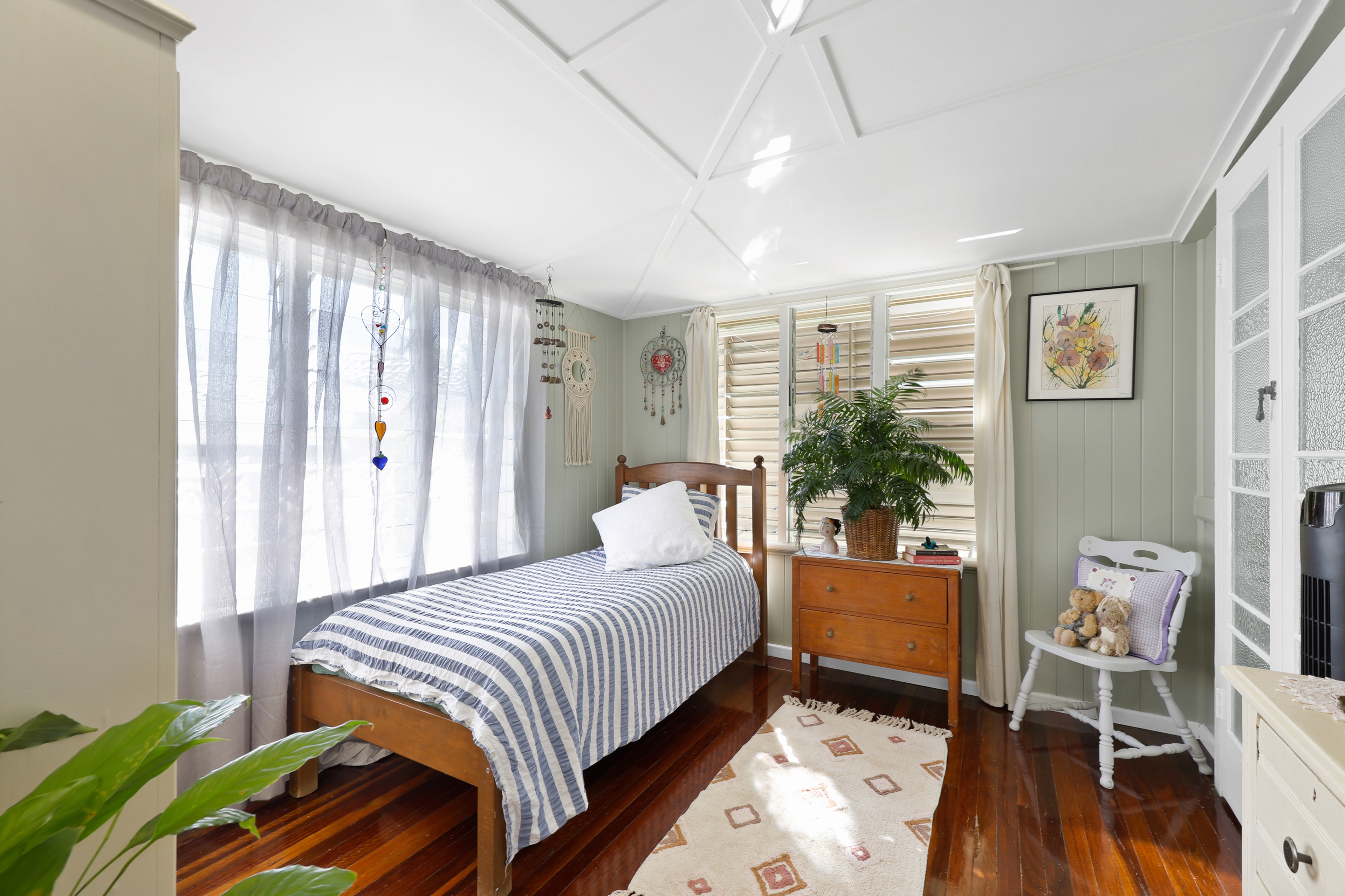 16 Macarthur Street, South Mackay, QLD 4740 - Image 2