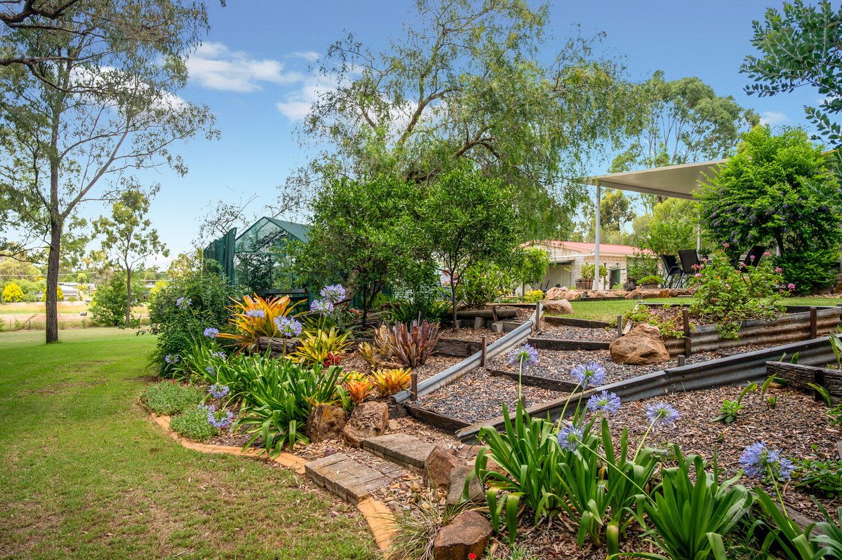 5-bedroom house at 62 Glen Road, Warwick, QLD 4370, Southern Downs, Queensland