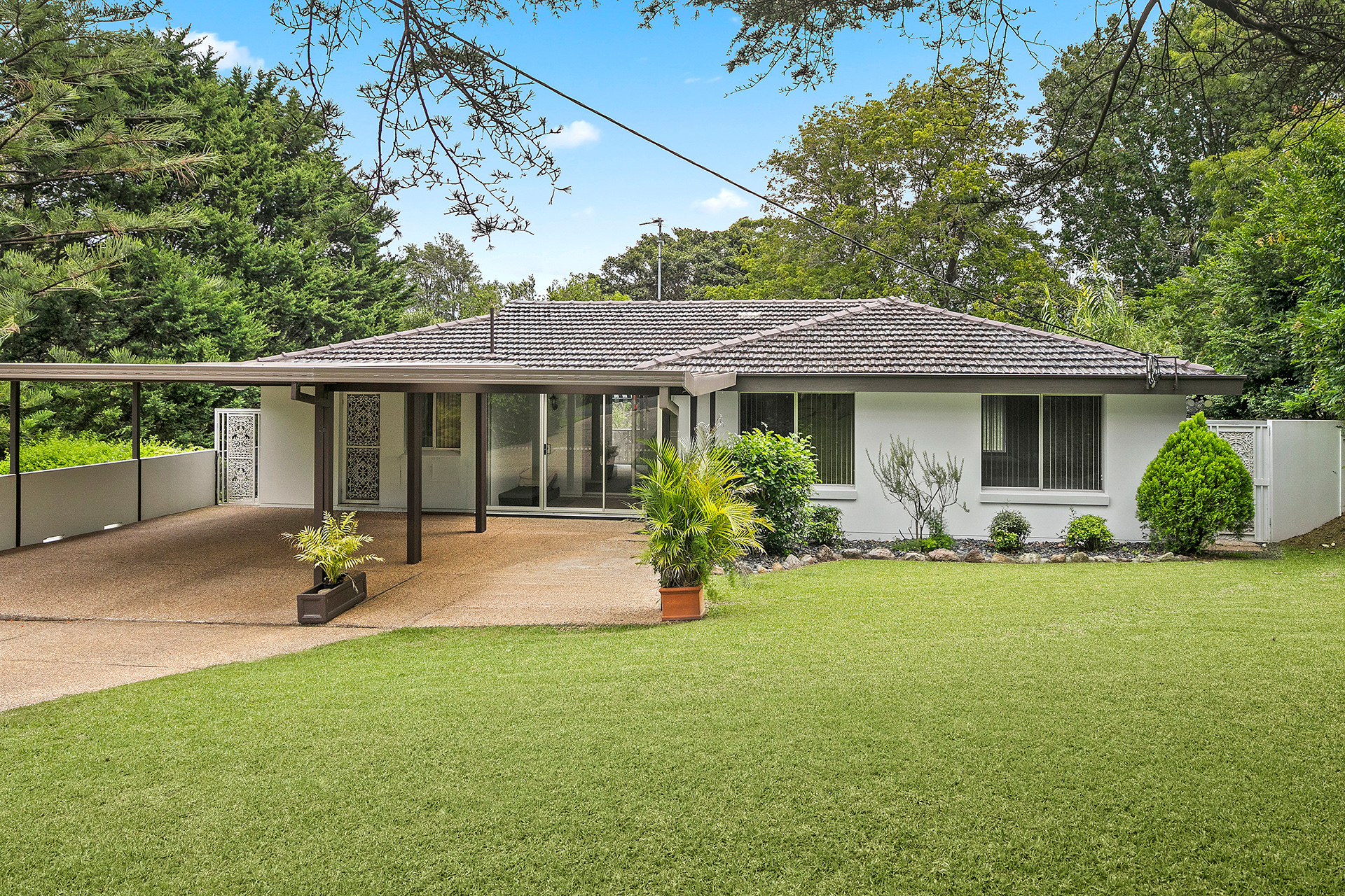 2 GORRELL CRESCENT, Mangerton NSW 2500 - Image 1