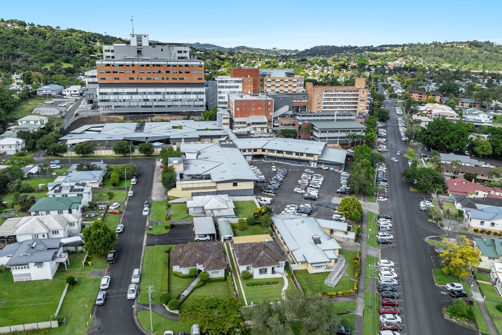 6-bedroom house at 129 Orion Street, Lismore, NSW 2480, Lismore, New South Wales